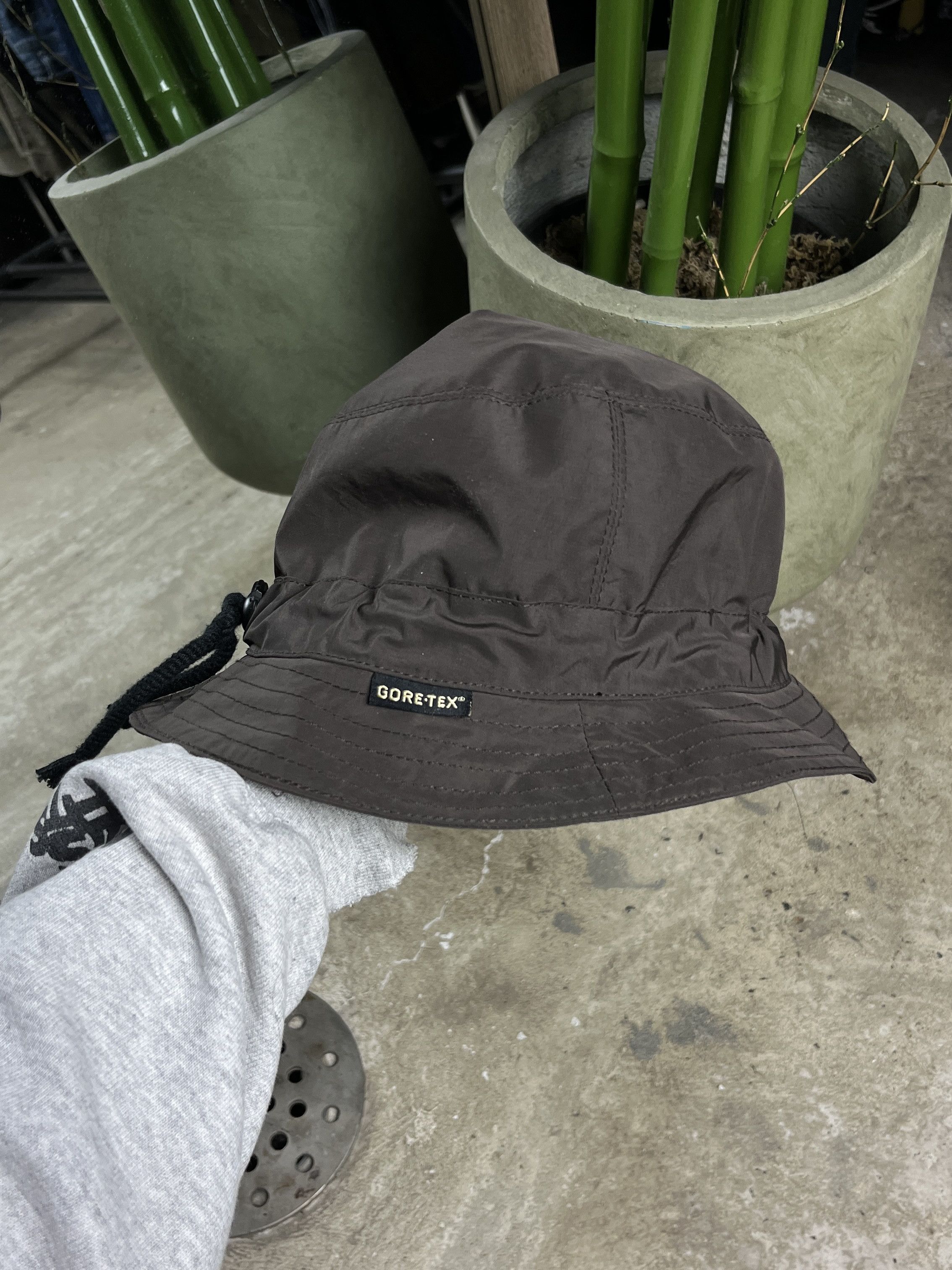 Vintage GORE-TEX BROWN BUCKET HAT - № 4514 Size ONE SIZE - 2 Thumbnail
