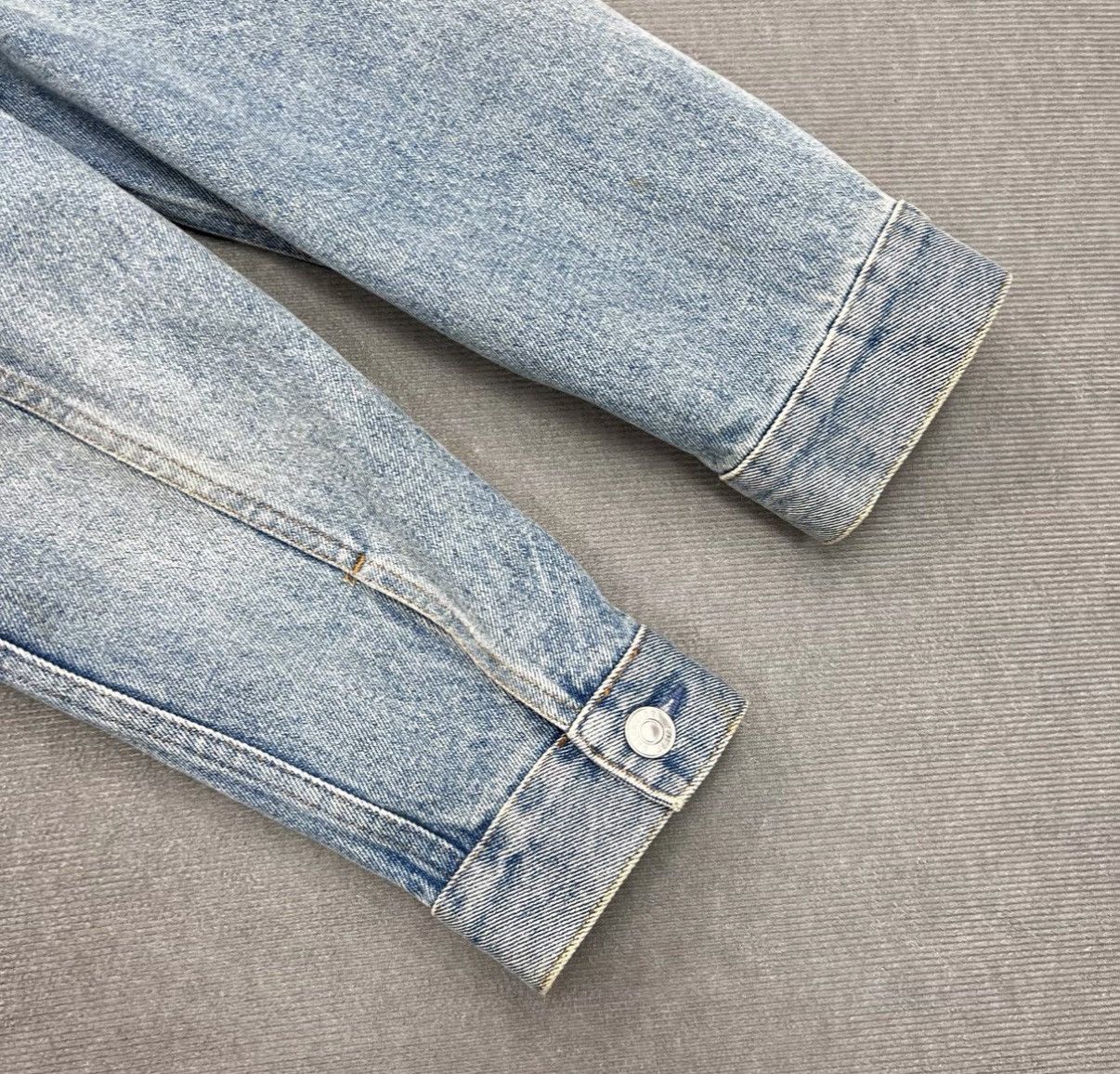 Balenciaga Balenciaga Washed Distressed Crystal Letter Denim Jacket Size US XXS / EU 40 - 4 Thumbnail