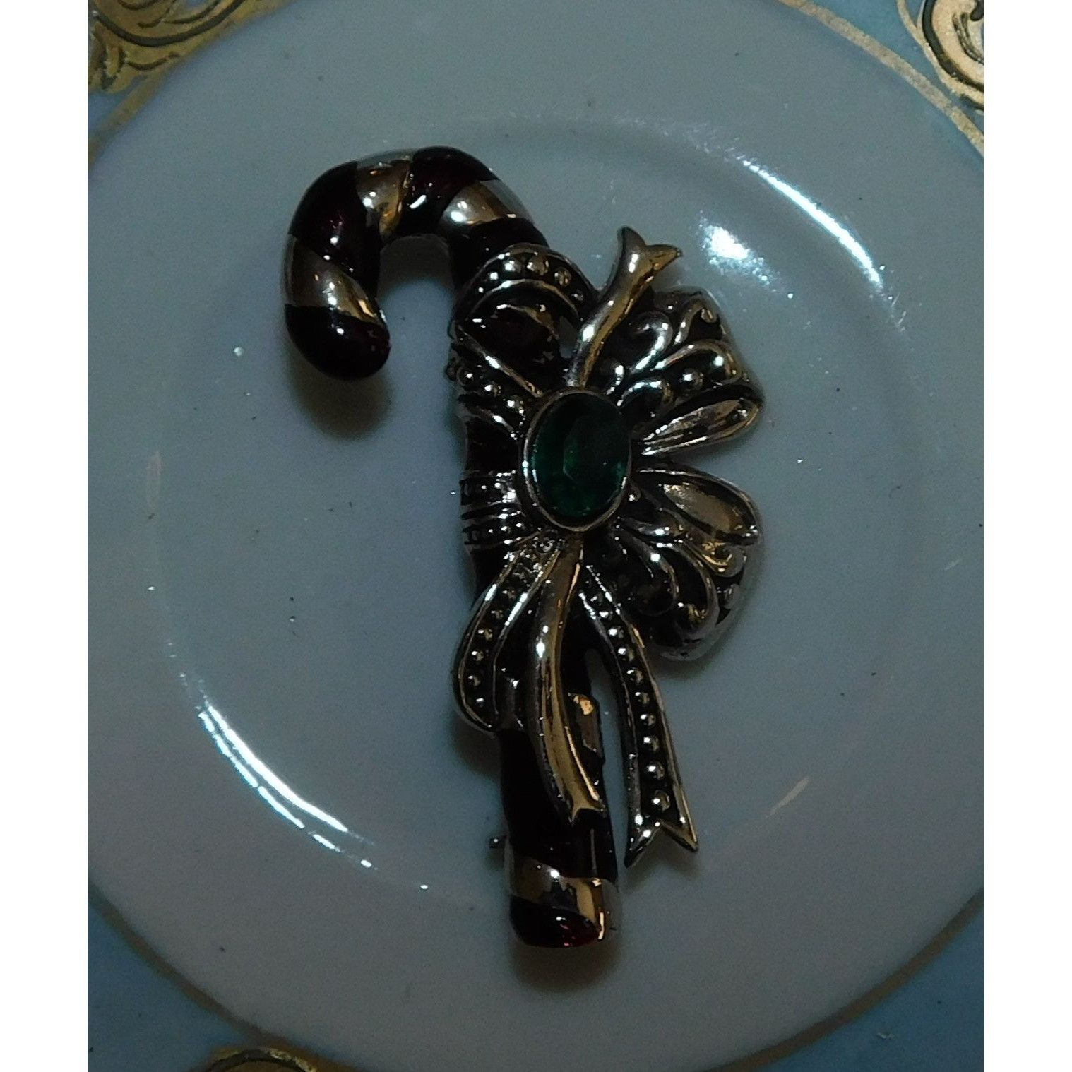 Other Vintage Silver Tone Candy Cane Brooch With Green Stone Size ONE SIZE - 4 Thumbnail