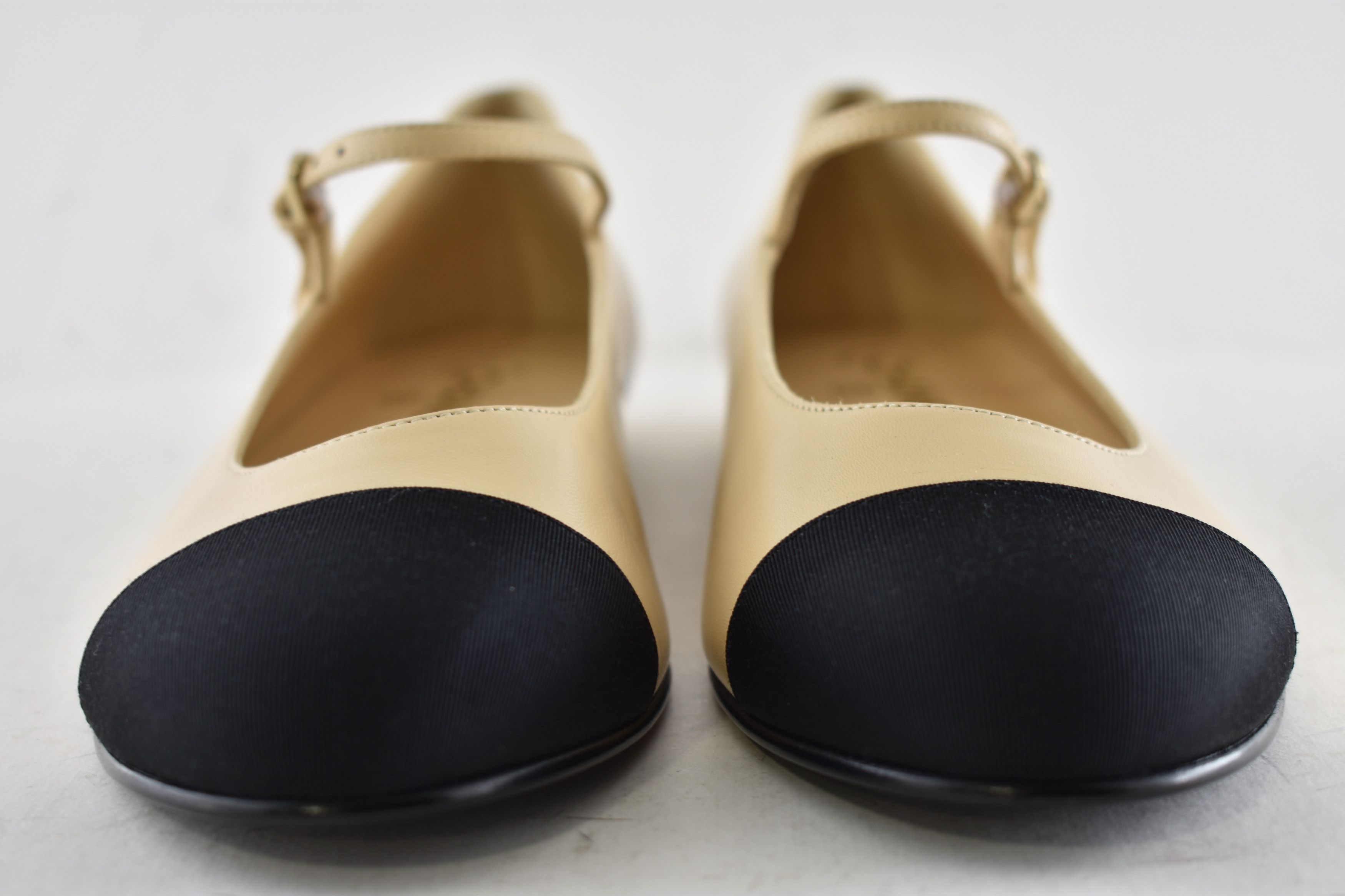 Chanel Chanel 24A CC Logo Mary Jane Ballerina Ballet Flat 42 Size US 12 / IT 42 - 9 Thumbnail