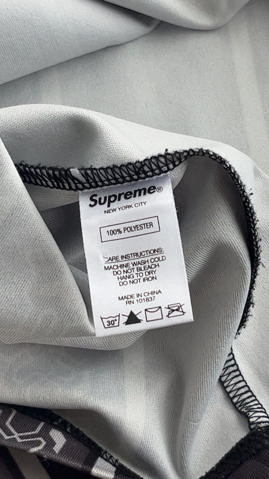 Supreme Supreme Arabic soccer jersey Size US M / EU 48-50 / 2 - 9 Thumbnail