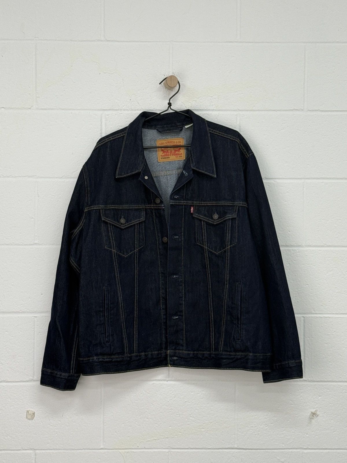 Levi’s Men’s Trucker Denim Jacket – Dark Indigo (Size 2XL)