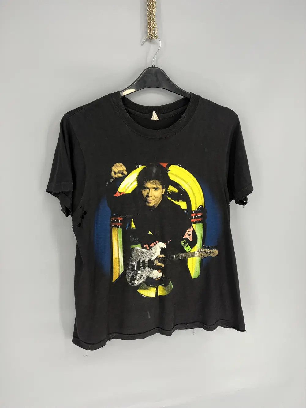 Band Tees Vintage 1994 CLIFF RICHARD Band Tour Rock T-shirt Streetwear Size US M / EU 48-50 / 2 - 2 Thumbnail