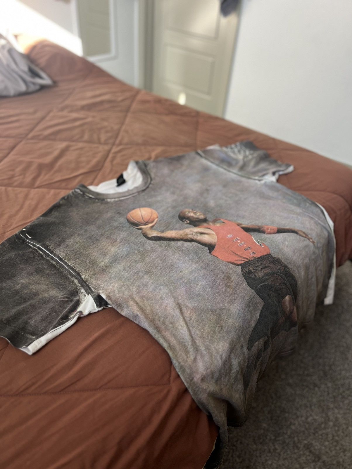 Jordan Brand 00s NIKE AIR JORDAN 8 AOP DUNK PHOTO T-SHIRT SIZE XL Size US XL / EU 56 / 4 - 1 Thumbnail