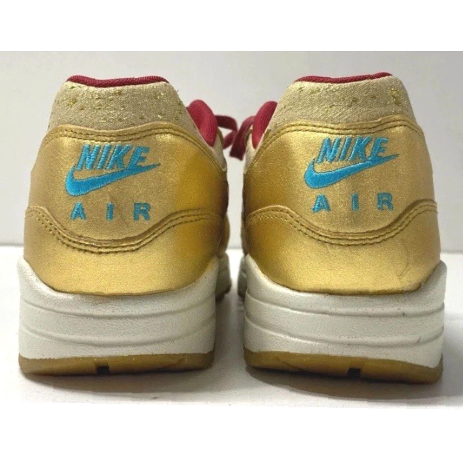 Nike VINTAGE Women’s Nike Air Max 1 QS Black History Month Gold/Red Sneakers 652115-700 Size 8 Size US 8 / IT 38 - 5 Thumbnail