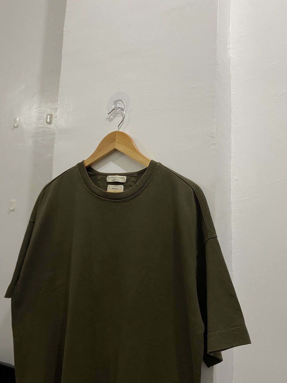 Bottega Veneta BOTTEGA VENETA PRE-FALL 2019 GREEN PLAIN SHIRT Size US M / EU 48-50 / 2 - 2 Thumbnail