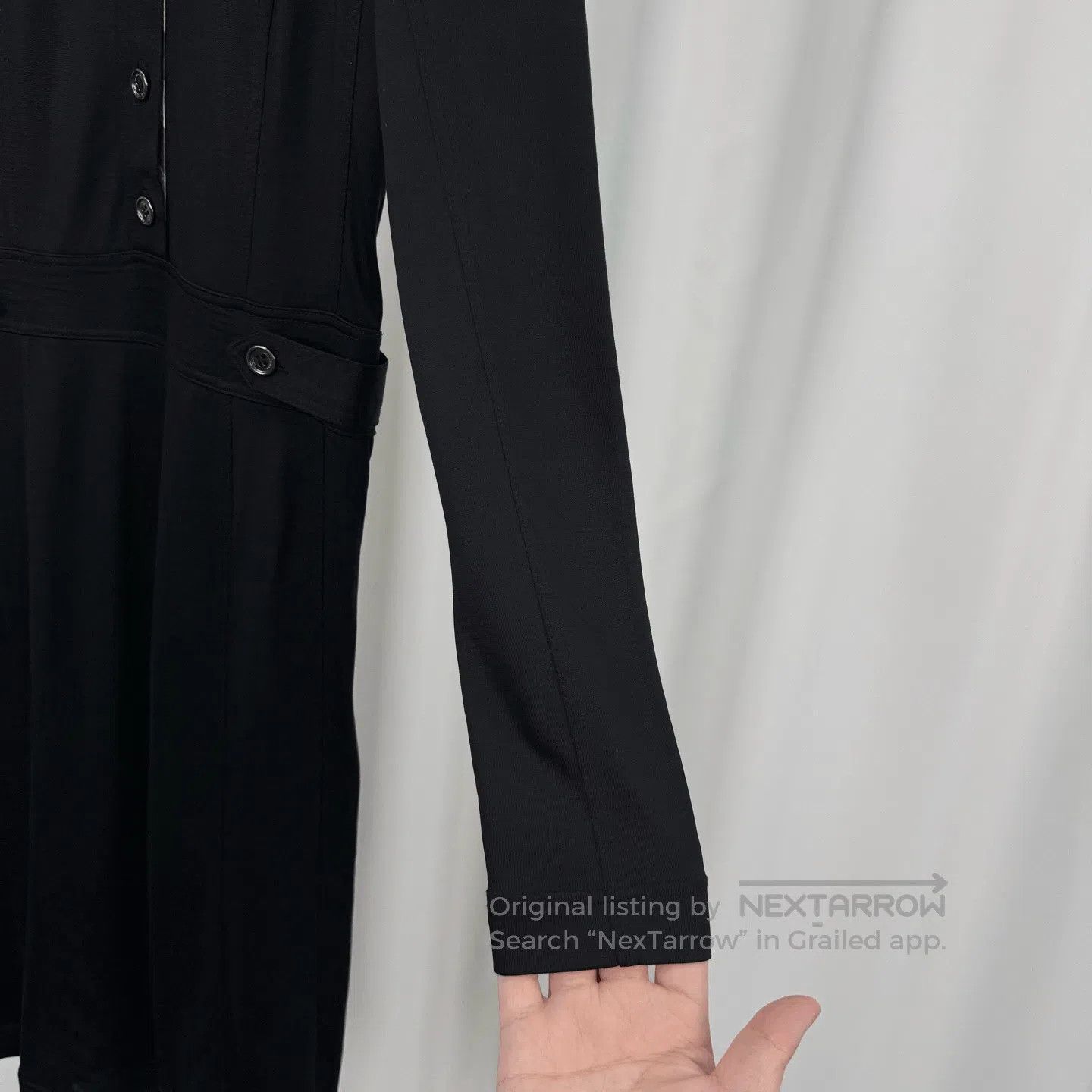 Burberry Burberry Black Epaulet Wool Dress. Size M / US 6-8 / IT 42-44 - 4 Thumbnail