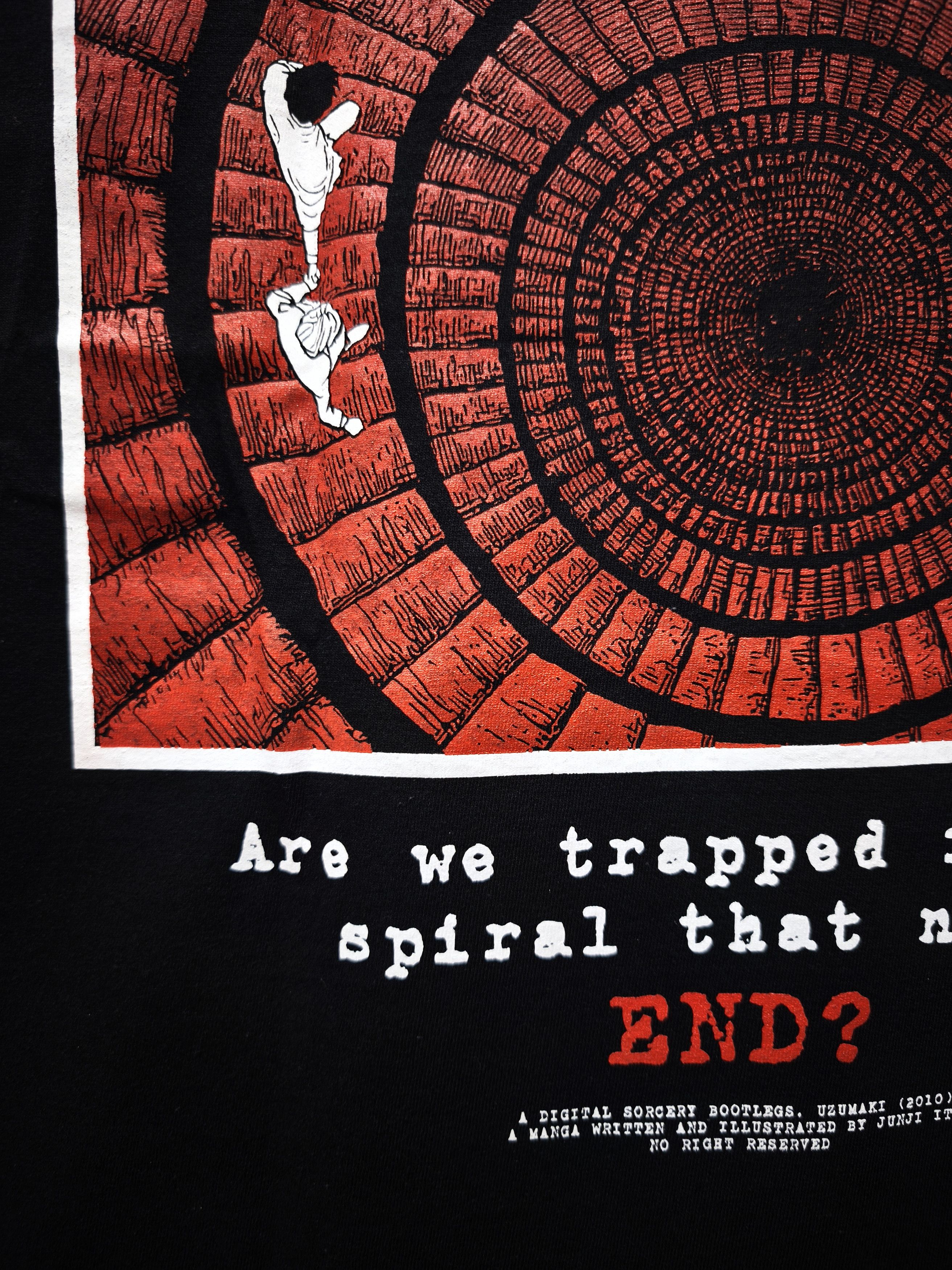 Anime Uzumaki Spiral Into Horror Junji Ito T-shirt Size US XL / EU 56 / 4 - 13 Thumbnail