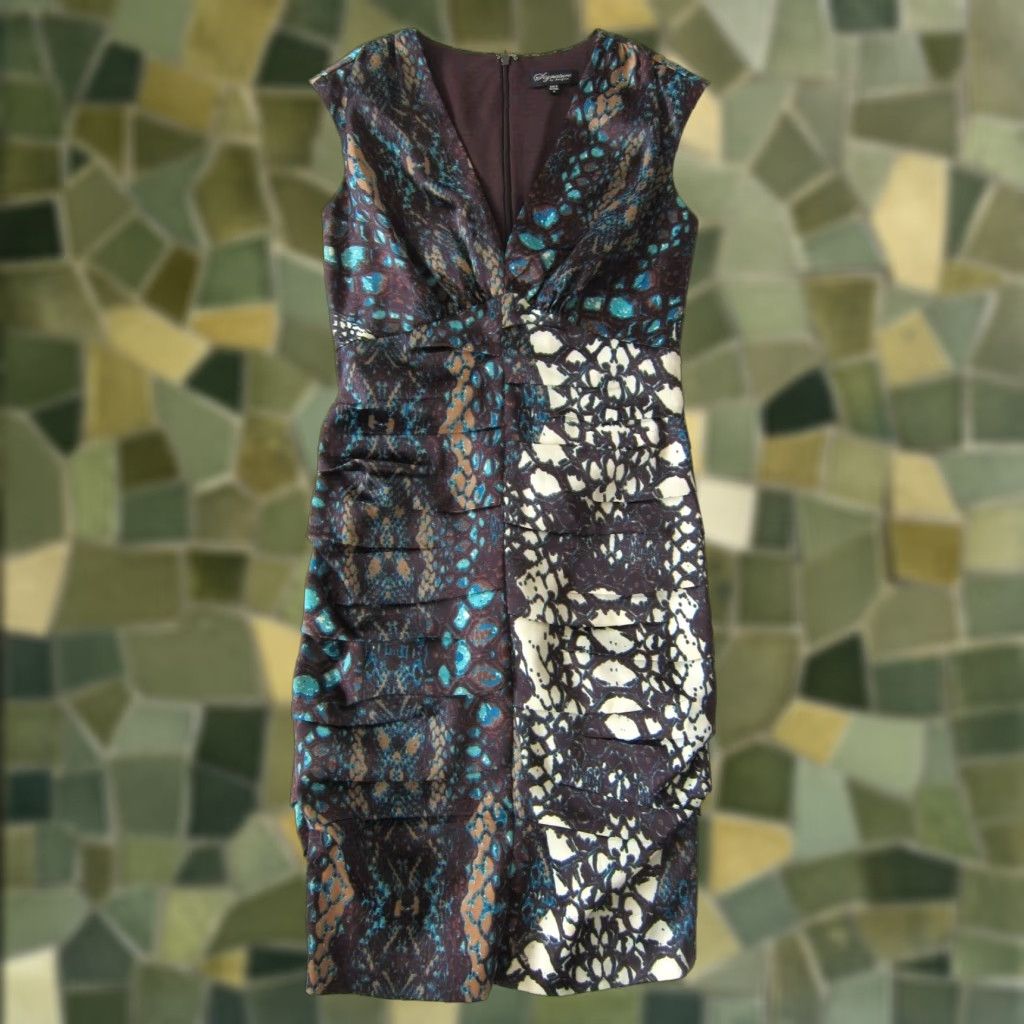 Vintage Signature Sangria Dress Snake Print Sheath Brown 4 V-Neck Cap Sleeves Ruched Empire Knee Length Satin Women Size S / US 4 / IT 40 - 1 Thumbnail
