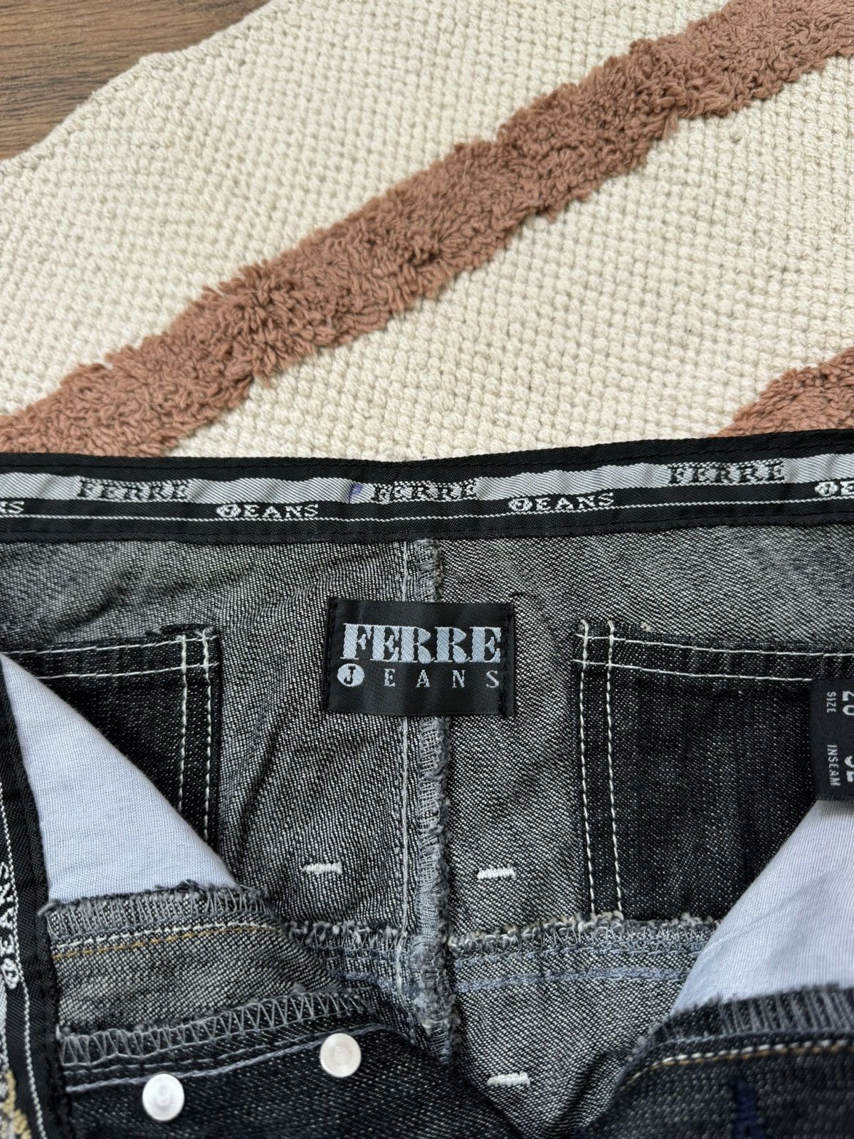 Gianfranco Ferre FERRE Y2K OPIUM STYLE WASHED BONDAGE DENIM PANTS Size 26" / US 2 / IT 38 - 8 Thumbnail