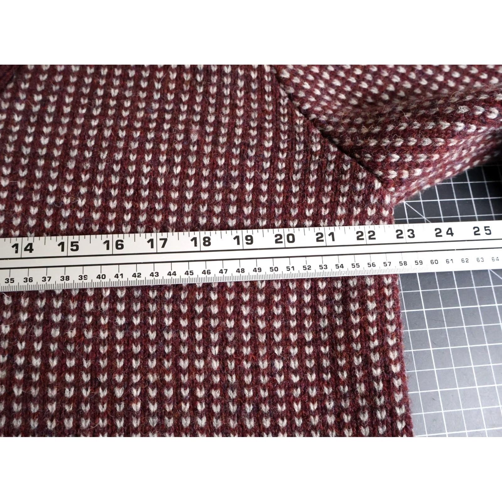 Vintage VINTAGE L.L. Bean Wool Cardigan Sweater Mens Large Red Birdseye 90s Retro Hipster Preppy Dad Geometric Knit Light Heavyweight Cardigan Size US L / EU 52-54 / 3 - 5 Thumbnail