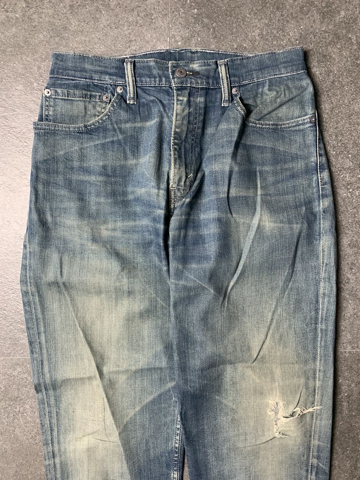 Levi's 2000s Levis Mud Wash Distressed Jeans Size US 28 / EU 44 - 2 Thumbnail