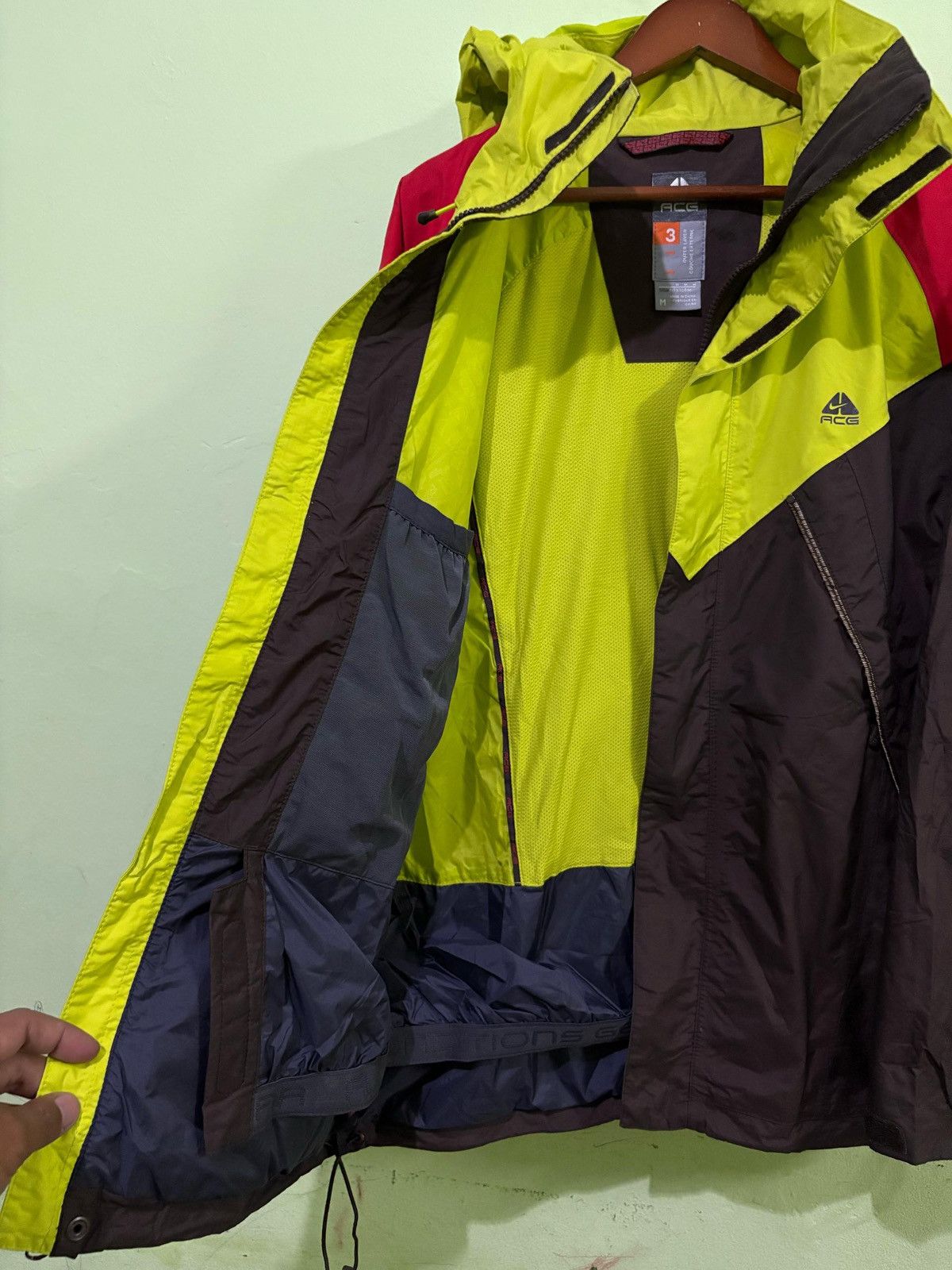 Nike Nike ACG Windbreaker Jacket multicoloured Jacket Design Size US L / EU 52-54 / 3 - 6 Thumbnail
