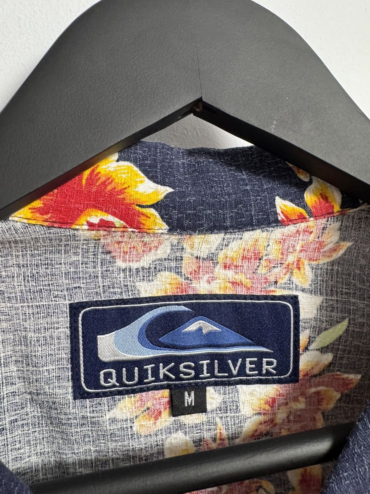 Quiksilver × Vintage 90's Vintage Quiksilver Hawai Button Up Shirt Size US M / EU 48-50 / 2 - 8 Thumbnail