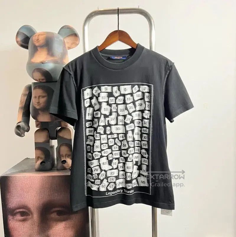 Louis Vuitton Louis Vuitton Black Men's T-Shirt . Size US XS / EU 42 / 0 - 1 Thumbnail