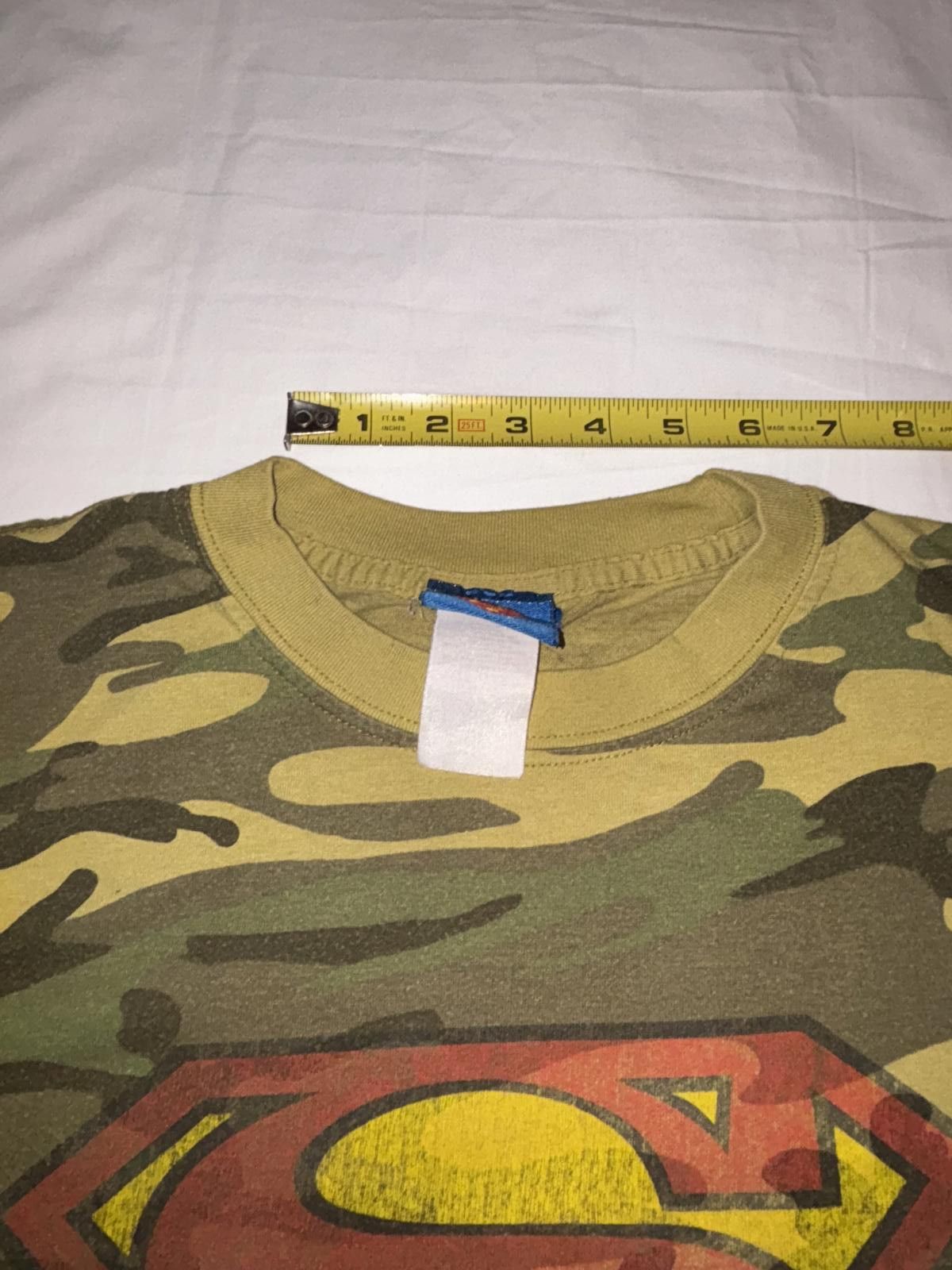Ben Sherman Vintage Superman Camouflage T-Shirt Size US L / EU 52-54 / 3 - 9 Thumbnail