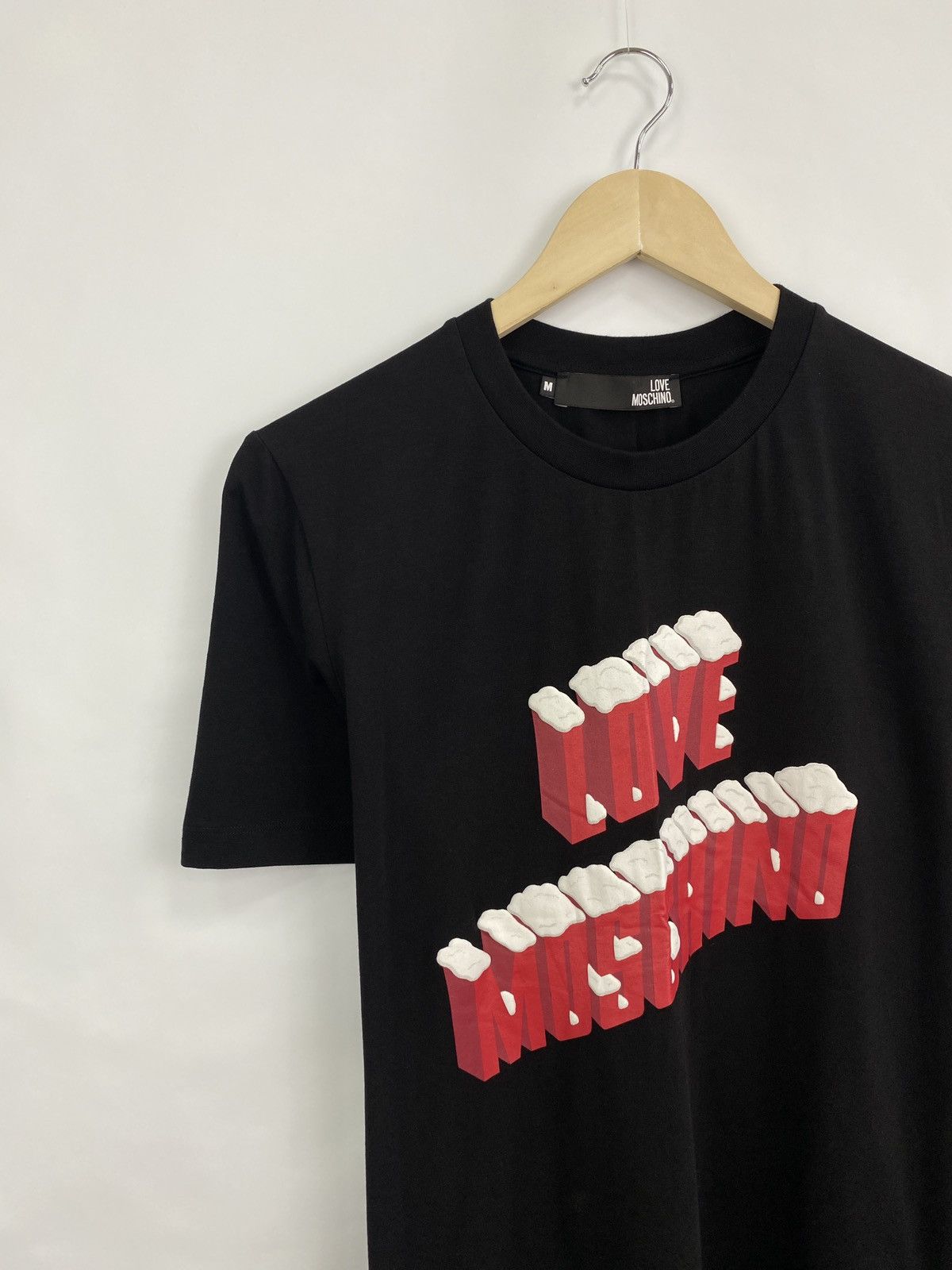 Moschino Love Moschino big logo drill t-shirt hype Y2K Size US S / EU 44-46 / 1 - 2 Thumbnail