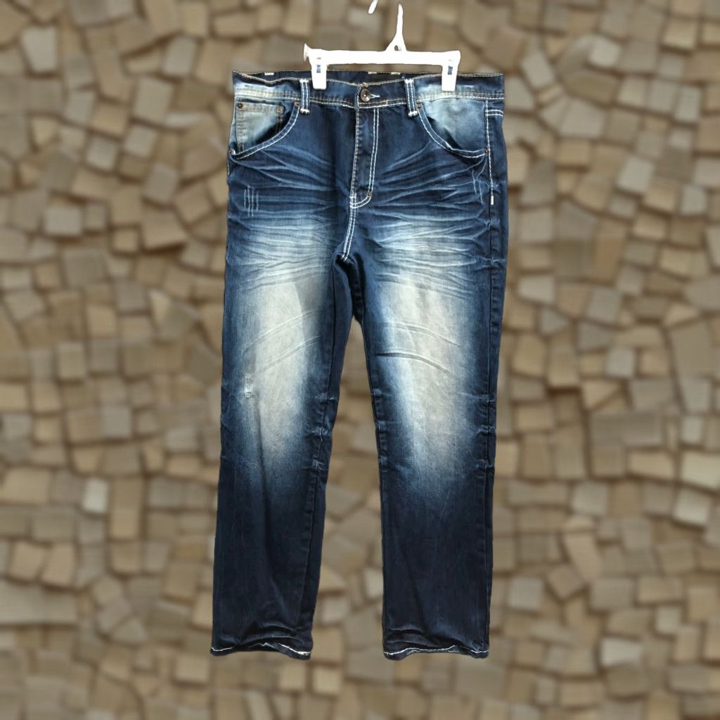 Vintage Black Tag Jeans Mens 36x32 Mid Rise Straight Leg Dark Wash Blue Denim Size US 36 / EU 52 - 1 Thumbnail