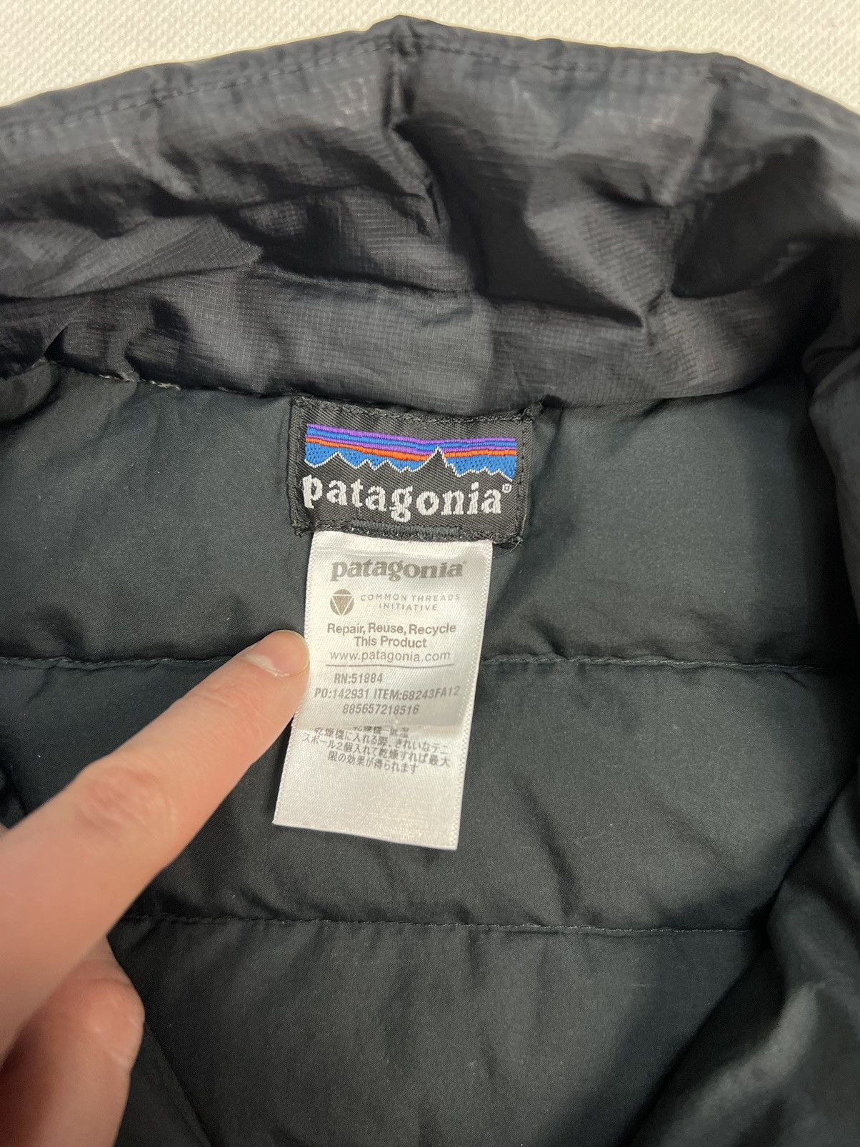 Patagonia Puffer Jacket Patagonia Black Zipped Size M / US 6-8 / IT 42-44 - 3 Thumbnail