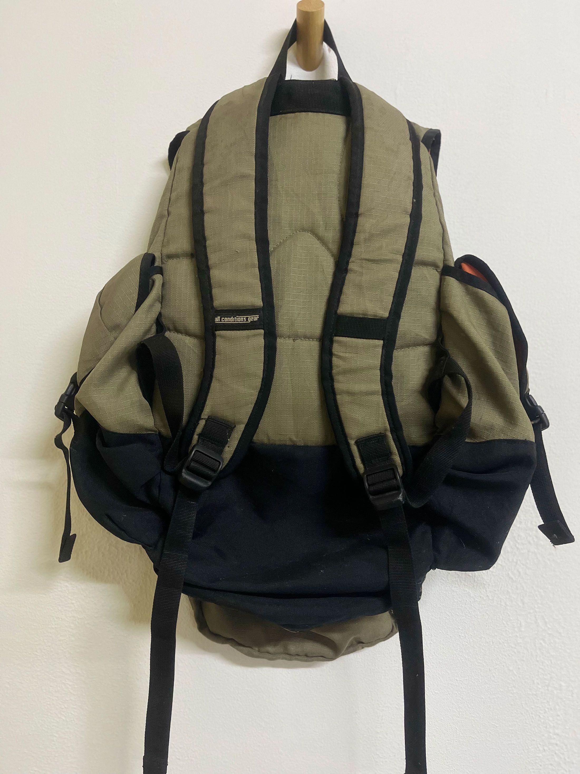 Nike ACG Vintage Nike Acg Backpack Rucksack Padded Camping Military Size ONE SIZE - 7 Thumbnail