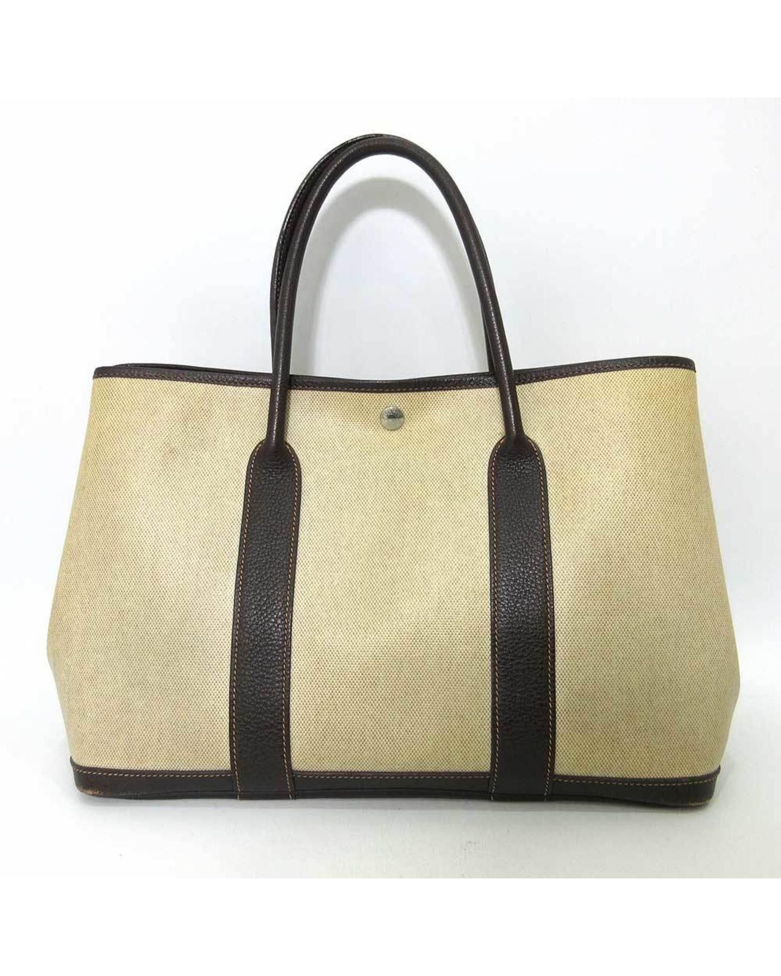image of Practical And Elegant Hermes Garden Party Handbag in Beige, Women's