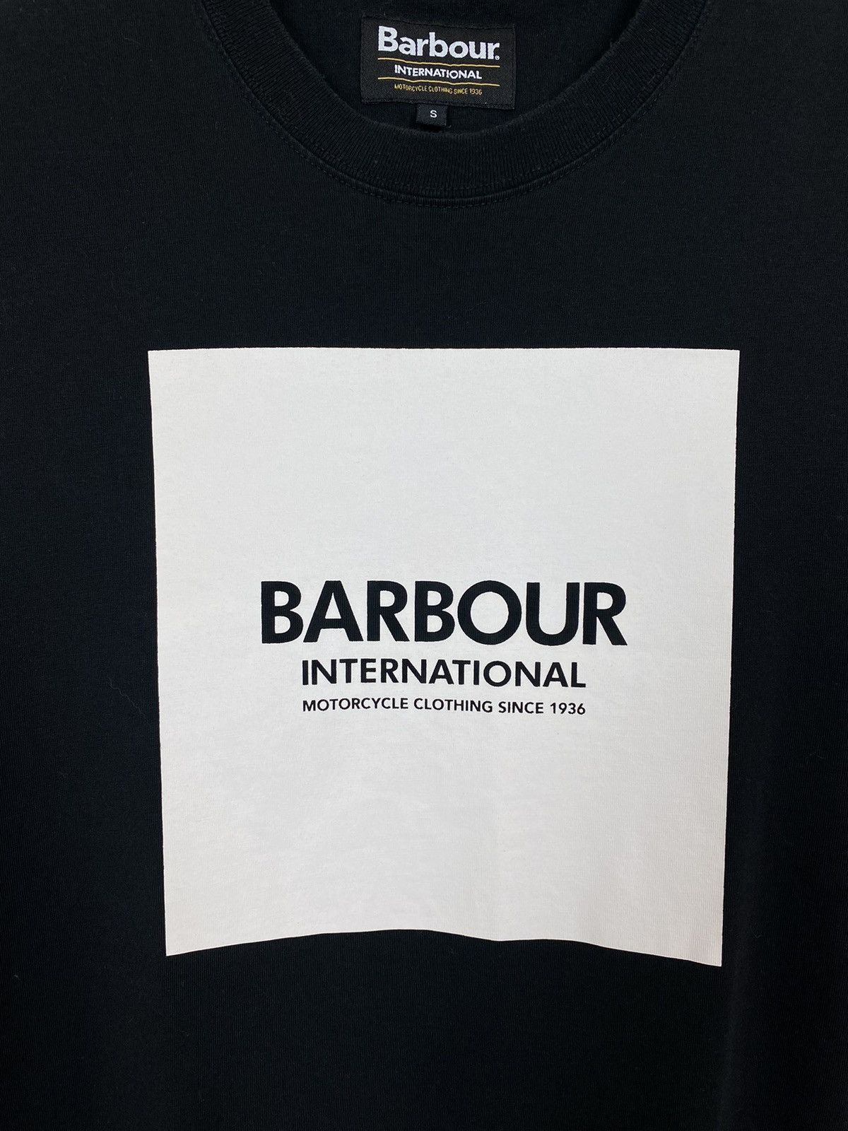Barbour Barbour International Slim Fit T-Shirt Mens Size S Top Black Size US S / EU 44-46 / 1 - 3 Thumbnail