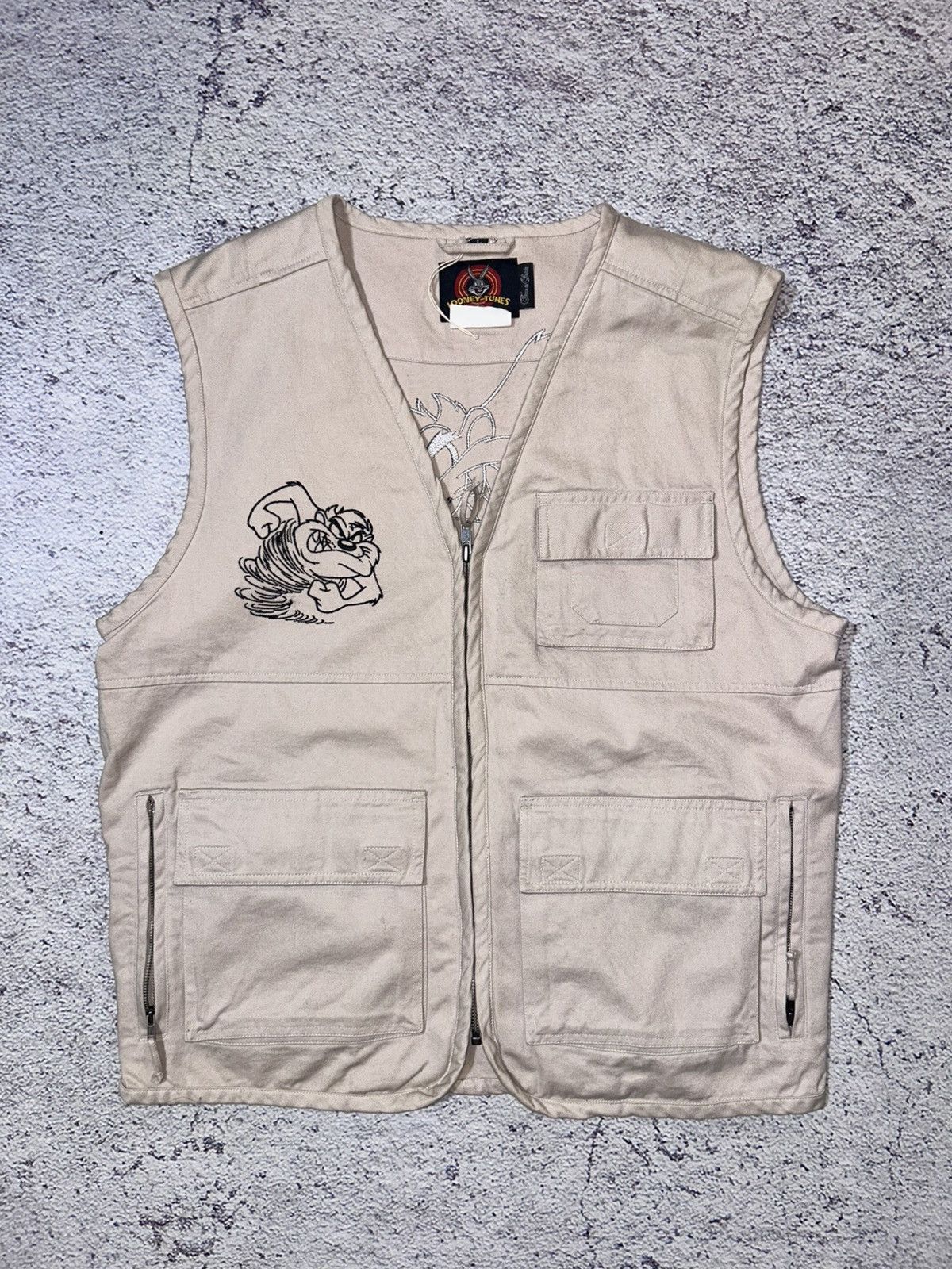 Vintage × Warner Bros Looney Tunes Vintage 2000s Warner Bros. Tasmanian Devil Size US L / EU 52-54 / 3 - 1 Thumbnail
