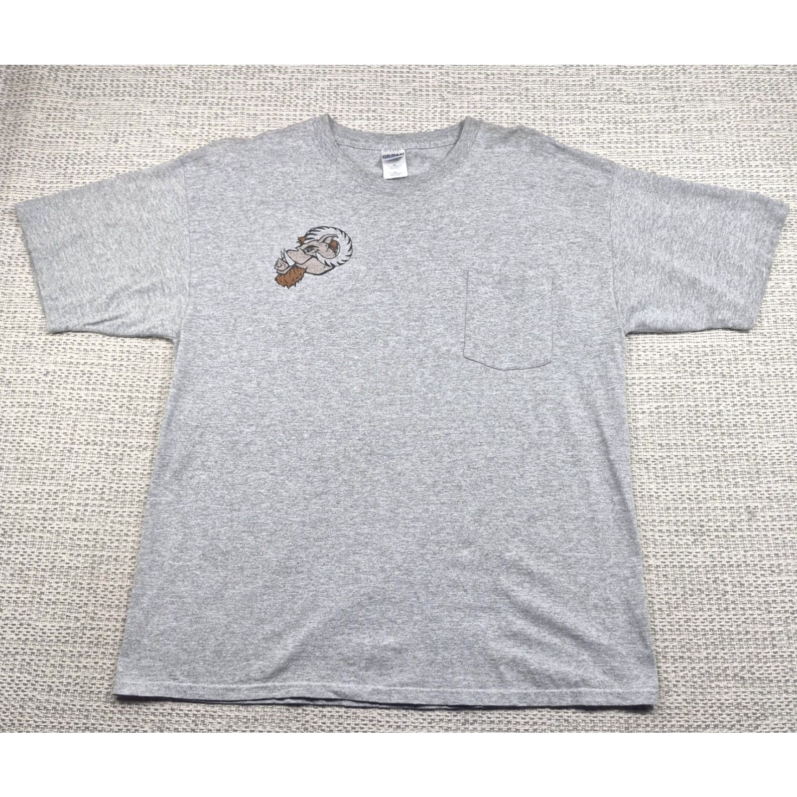Gildan Napper Tandy Pub Shirt Mens XL Gray Gildan Pocket Bar Beer Graphic Tee Size US XL / EU 56 / 4 - 3 Thumbnail