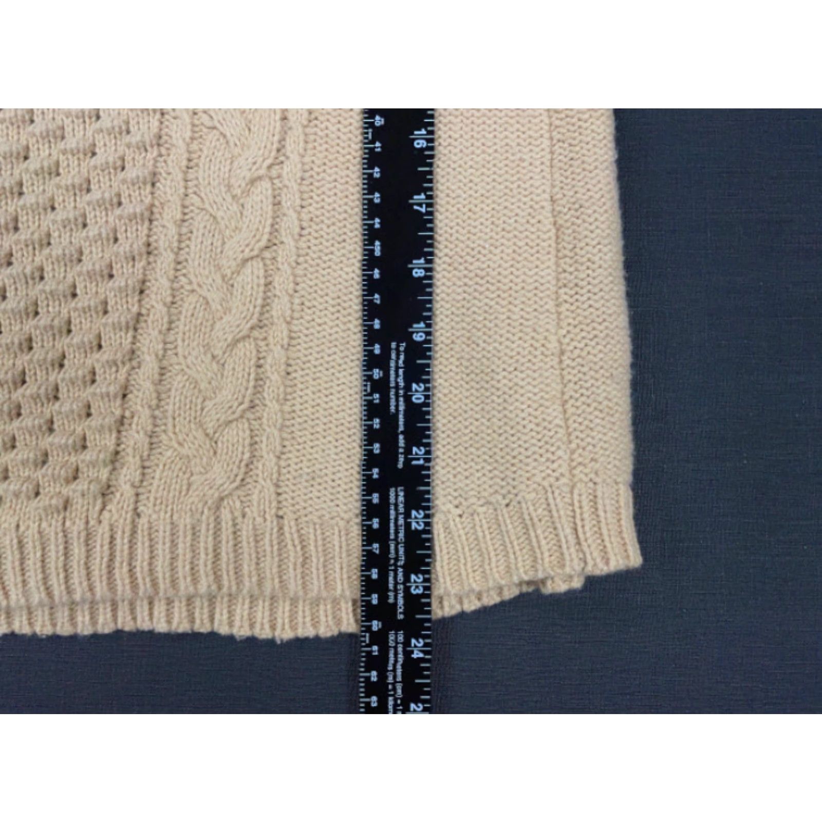 J.Crew J.Crew Beige Cable-Knit Pullover Sweater F8455 Women's Medium Beig e Knit Crew Neck Casual Preppy Classic Ivy League" Size M / US 6-8 / IT 42-44 - 6 Thumbnail