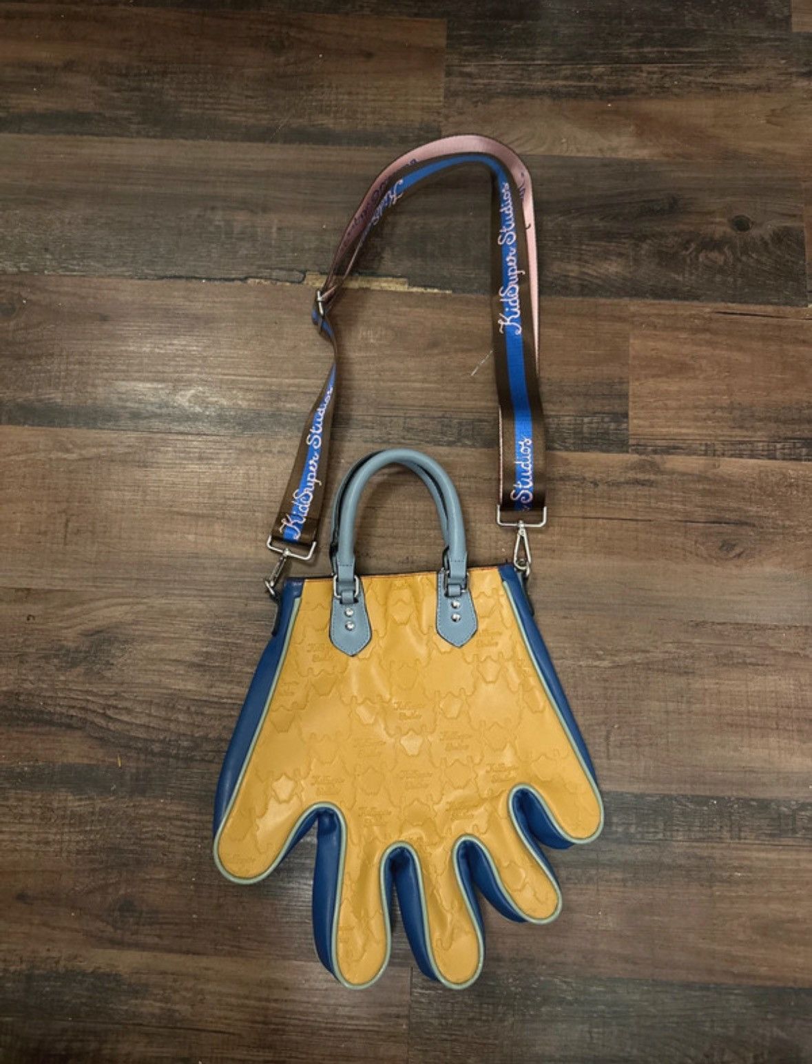 KidSuper Kidsuper ‘hand’ bag Size ONE SIZE - 2 Thumbnail