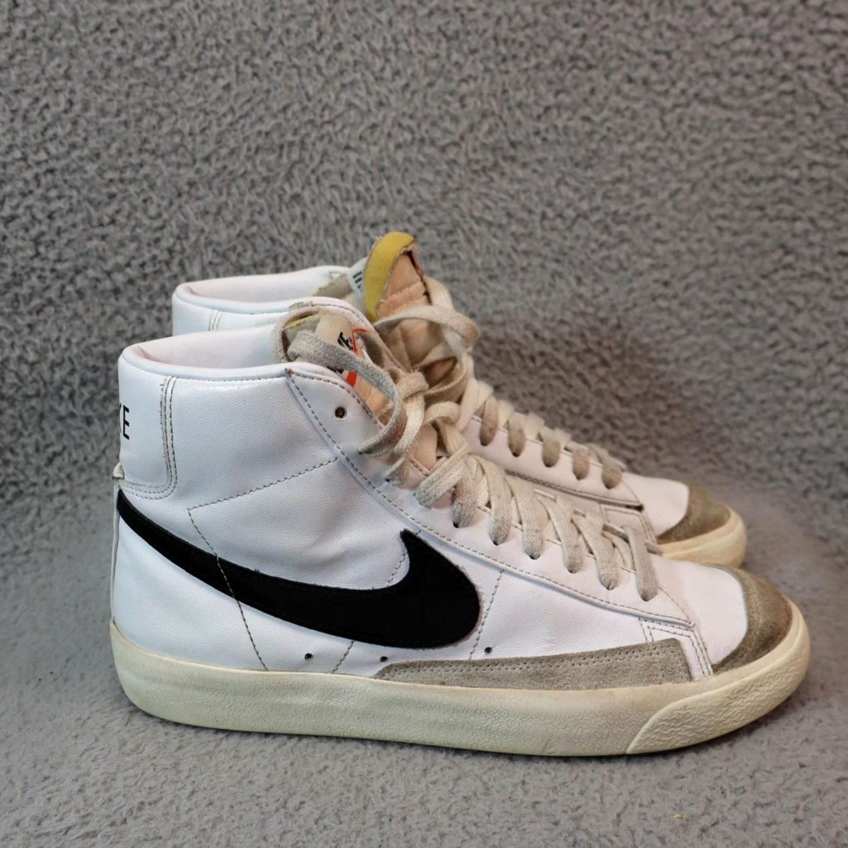 Nike Nike Womens Blazer Mid '77 Shoes White Blk US 9 Sneaker Casual Comfort Leather Lace Up CZ1055-100 Size M / US 6-8 / IT 42-44 - 4 Thumbnail