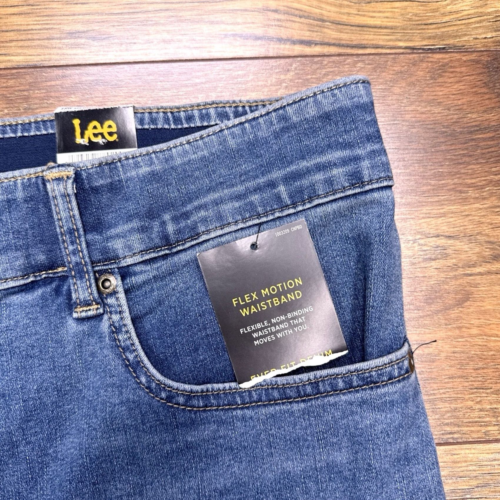 Lee Lee Skinny Jeans Womens 18W Medium Ultra Lux Comfort Zip Button Denim 5-Pocket Blue Slim High Rise Plus Womens Size 40" / US 18 - 4 Thumbnail
