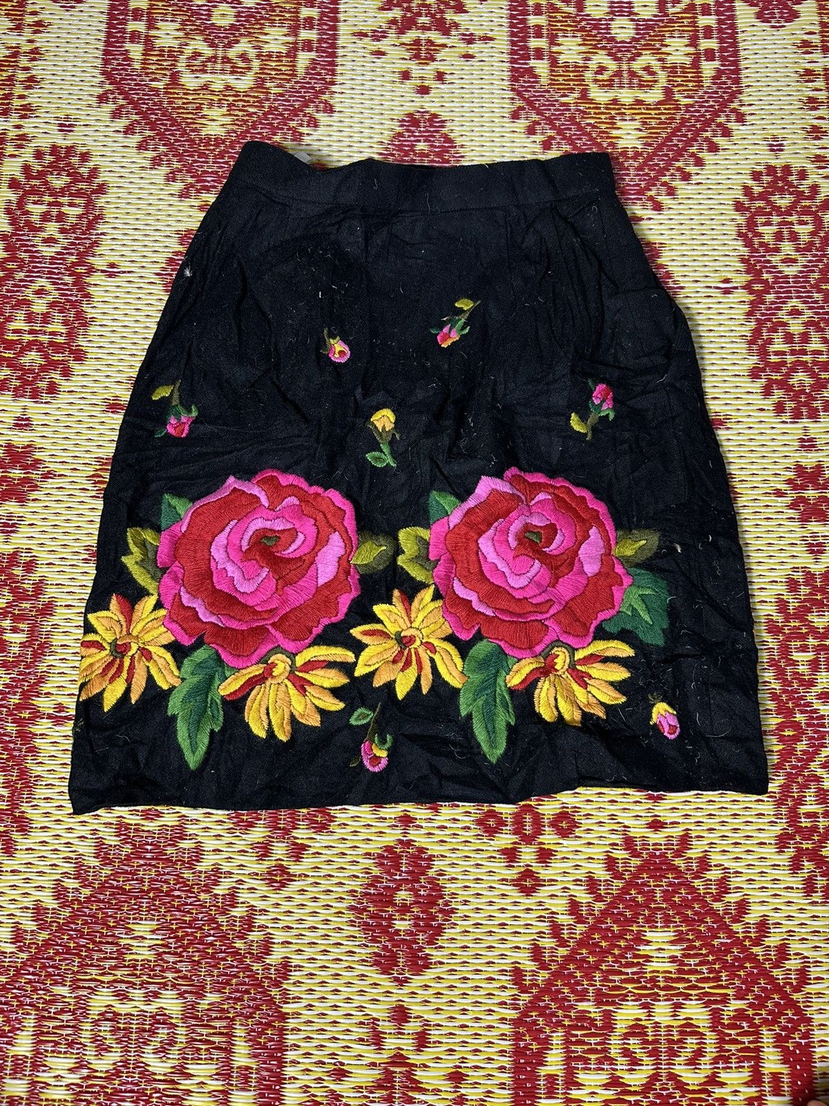 Issey Miyake Issey Miyake IS Mini Skirt Nice Design Size 23" - 2 Thumbnail
