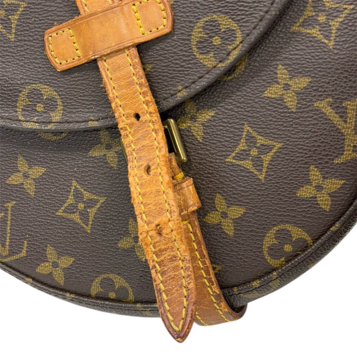 Louis Vuitton Louis Vuitton Monogram Canvas Chantilly MM Crossbody Size ONE SIZE - 7 Thumbnail