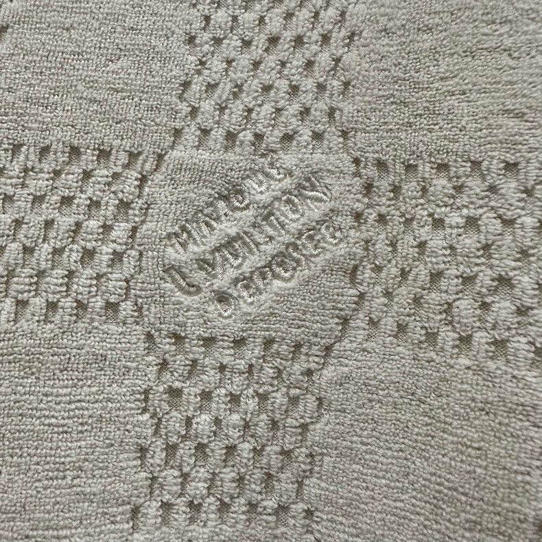 Louis Vuitton Louis Vuitton Checkerboard towel short sleeve Size US XXL / EU 58 / 5 - 4 Thumbnail