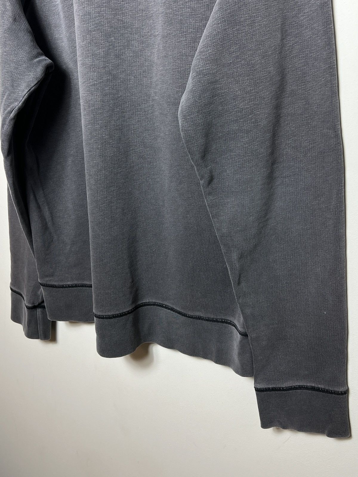 Acne Studios acne y2k crewneck sweatshirt archive vintage Size US M / EU 48-50 / 2 - 8 Thumbnail