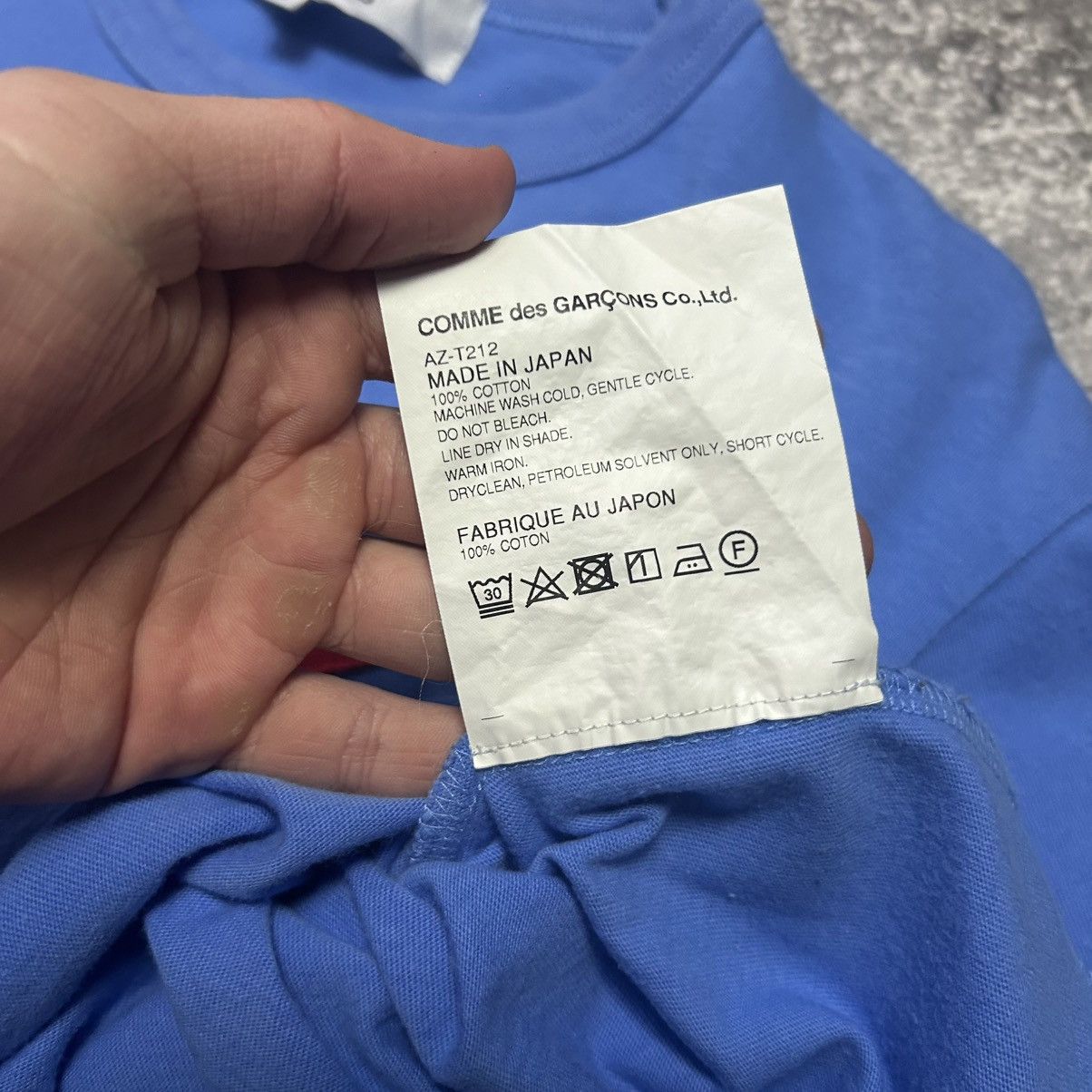 Comme des Garcons PLAY Luxury Play Comme Des Garcons Small logo basic y2k tee sizeS Size US S / EU 44-46 / 1 - 7 Thumbnail