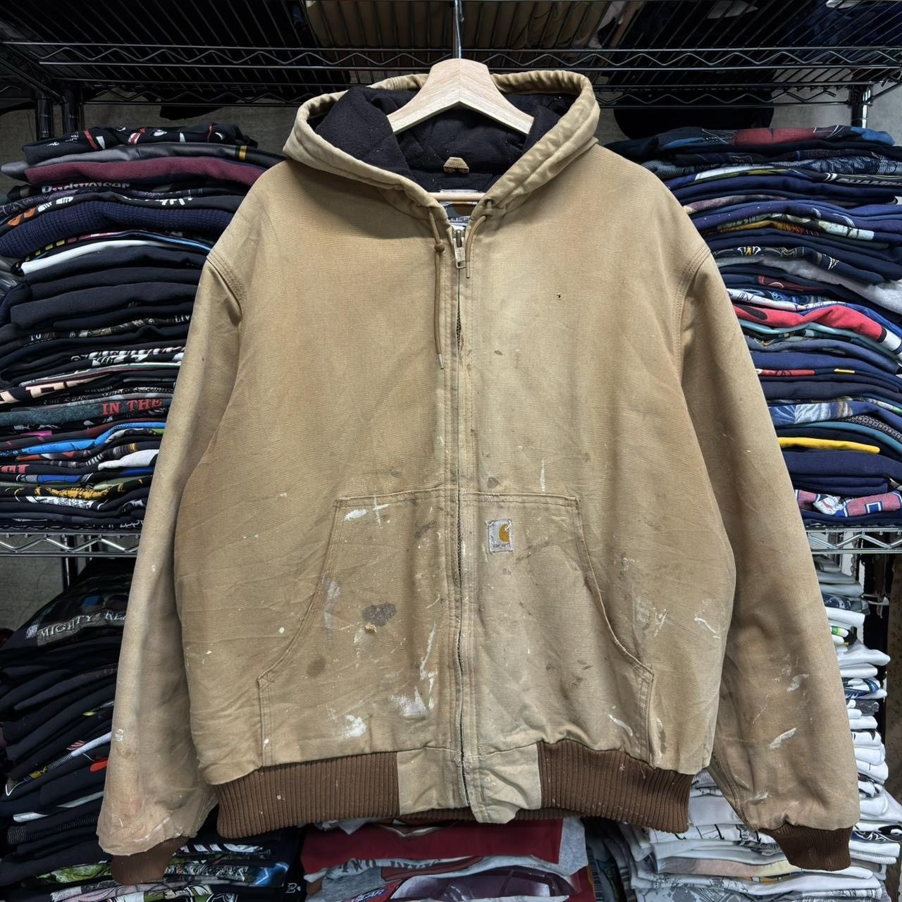 Carhartt THRASHED 2000s tan carhartt active jacket Size US L / EU 52-54 / 3 - 1 Thumbnail
