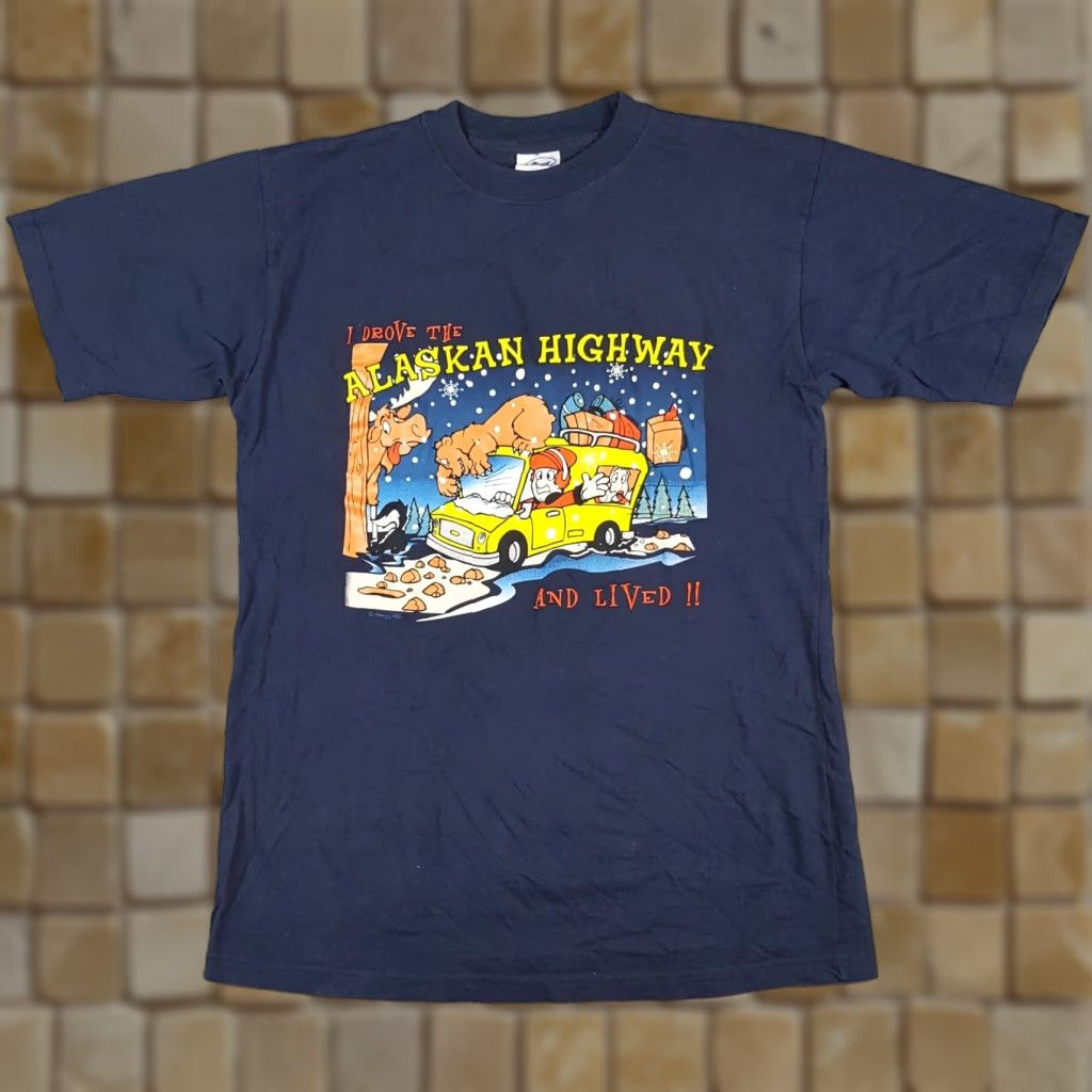 Vintage VINTAGE Alaskan Highway Cartoon Funny Christmas Men's T-Shirt Blue M Shirt Bear T Shirt Blue Size US M / EU 48-50 / 2 - 1 Thumbnail