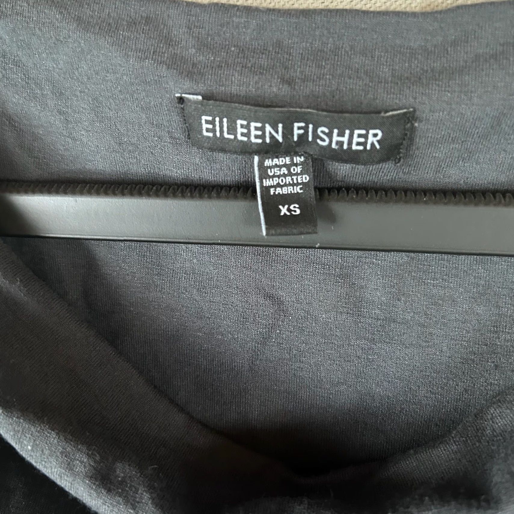 Eileen Fisher Eileen Fisher Black Rayon Lycra Cowl Neck Cap Sleeve Top XS Made in USA Blouse Womens Casual Workwear Knit Shirt Size XS / US 0-2 / IT 36-38 - 2 Thumbnail
