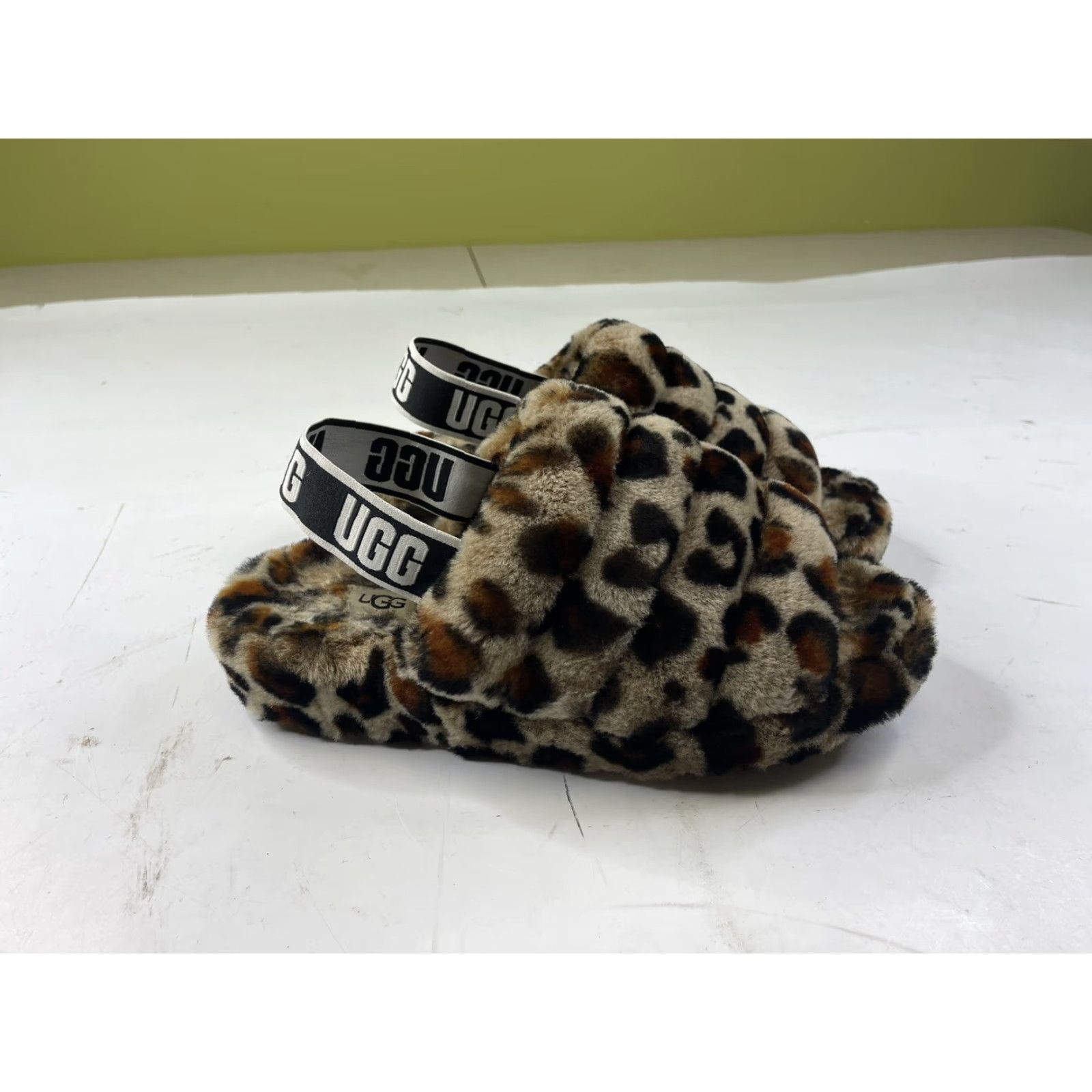 Ugg UGG Australia Fluff Yeah Leopard Moccasin Slipper Slip On Sandal Women US 9 / EU 40 / UK 7 Amphora Shearling Slipper Leopard Size US 7 / IT 37 - 2 Thumbnail