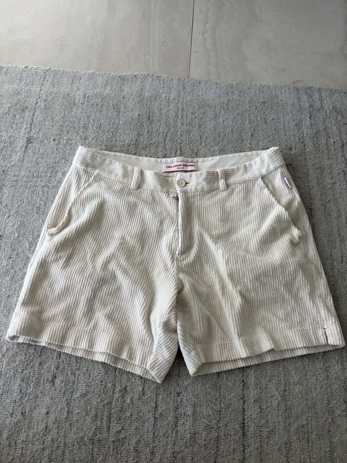 Orlebar Brown Orlebar Brown beige shorts Size US 30 / EU 46 - 1 Thumbnail
