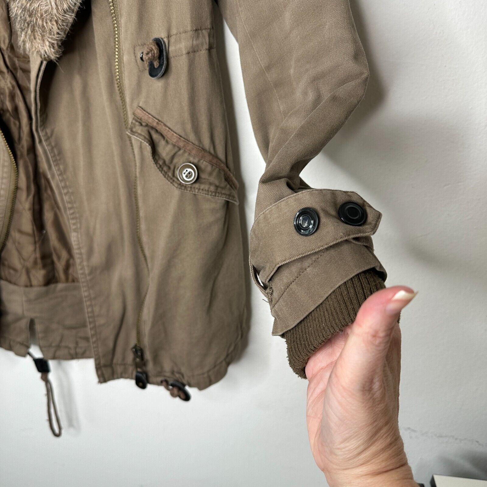 Nasty Gal Nasty Gal Army Green Anorak Jacket Faux Fur Collar & Hood S Size S / US 4 / IT 40 - 3 Thumbnail