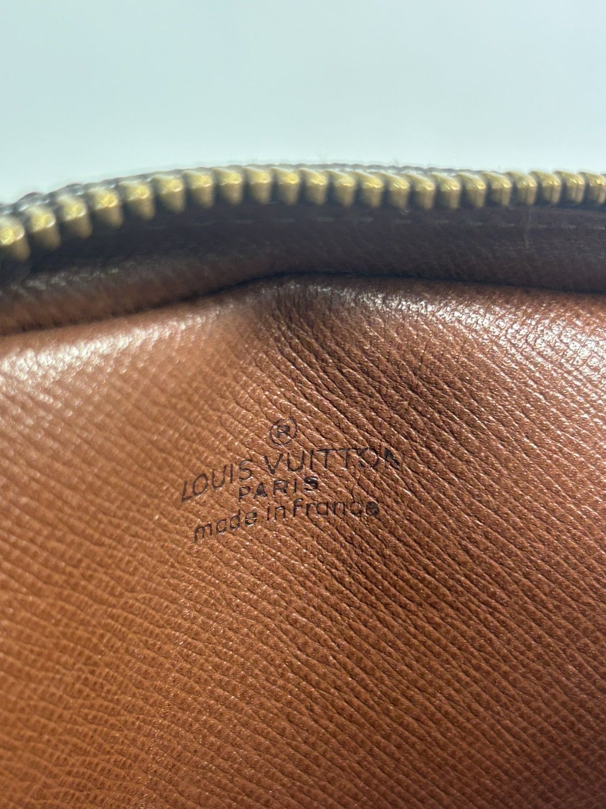 Louis Vuitton Louis Vuitton Monogram Crossbody Bag Size ONE SIZE - 7 Thumbnail
