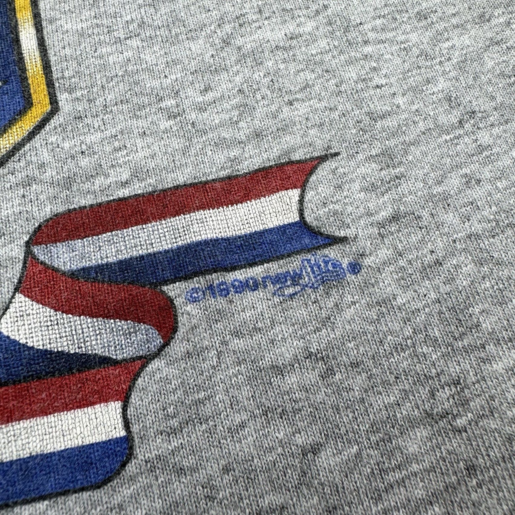 Hanes VINTAGE Hanes T-Shirt Main Selling Point: Proud American USA Flag 90s Patriotic Short Sleeve Crew Neck Gray Adult Large Mens Shirt Size US L / EU 52-54 / 3 - 3 Thumbnail