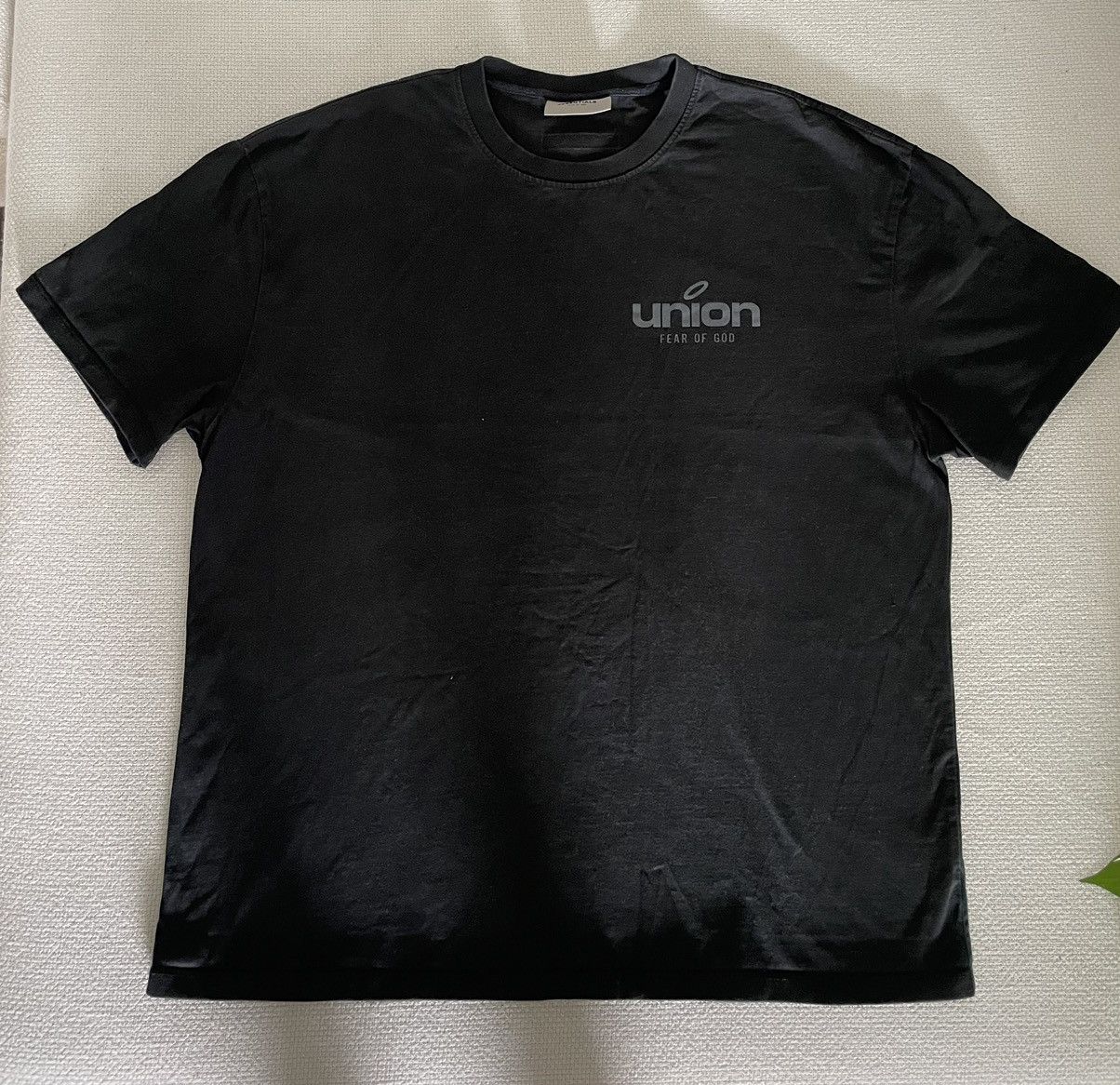 Fear of god essentials Union T hotsell shirt size XL