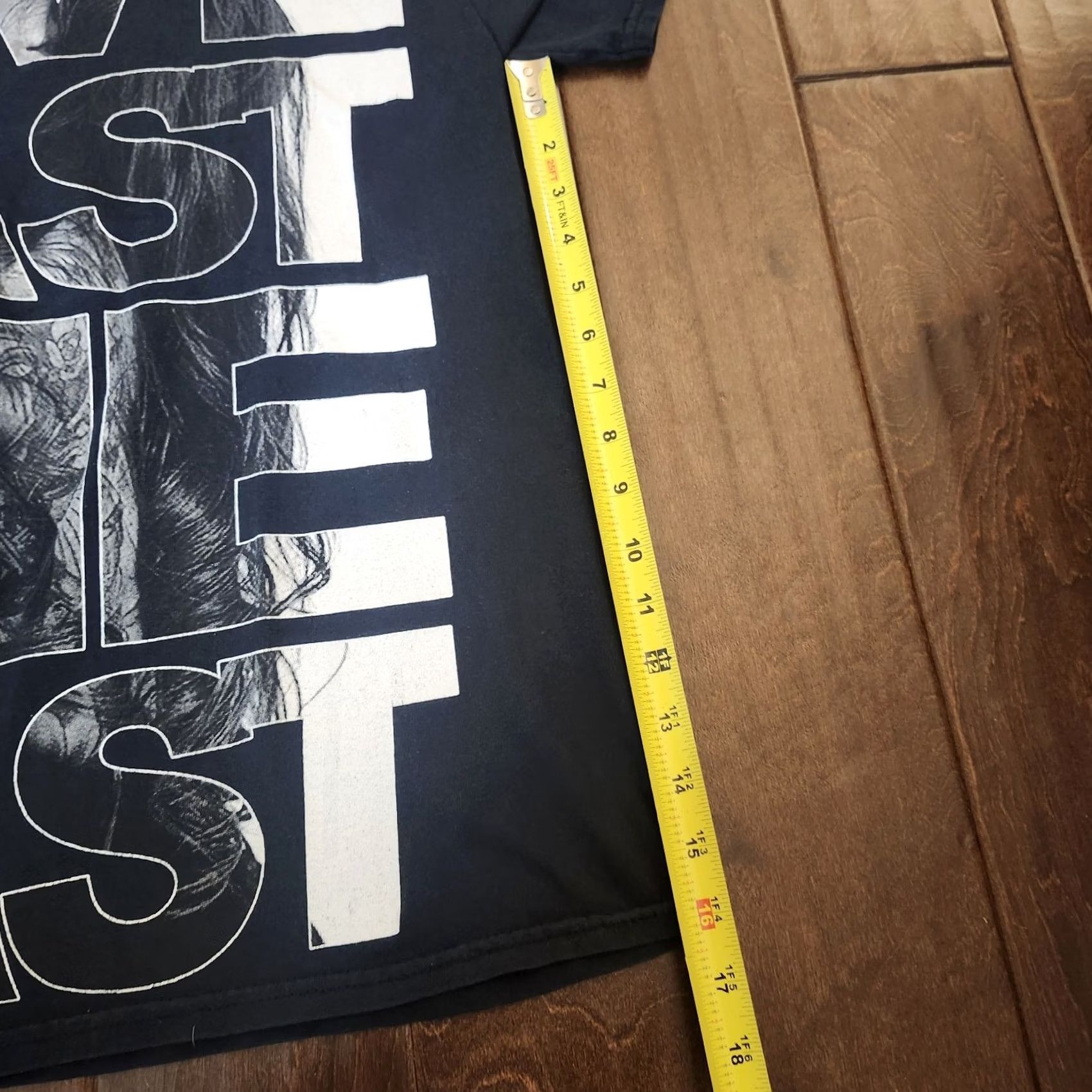 Vintage Notorious Family T-Shirt Live Fast Die Last Graphic Crew Neck Black M Men Short Sleeve Graphic Tee Music Shirt Size US M / EU 48-50 / 2 - 6 Thumbnail