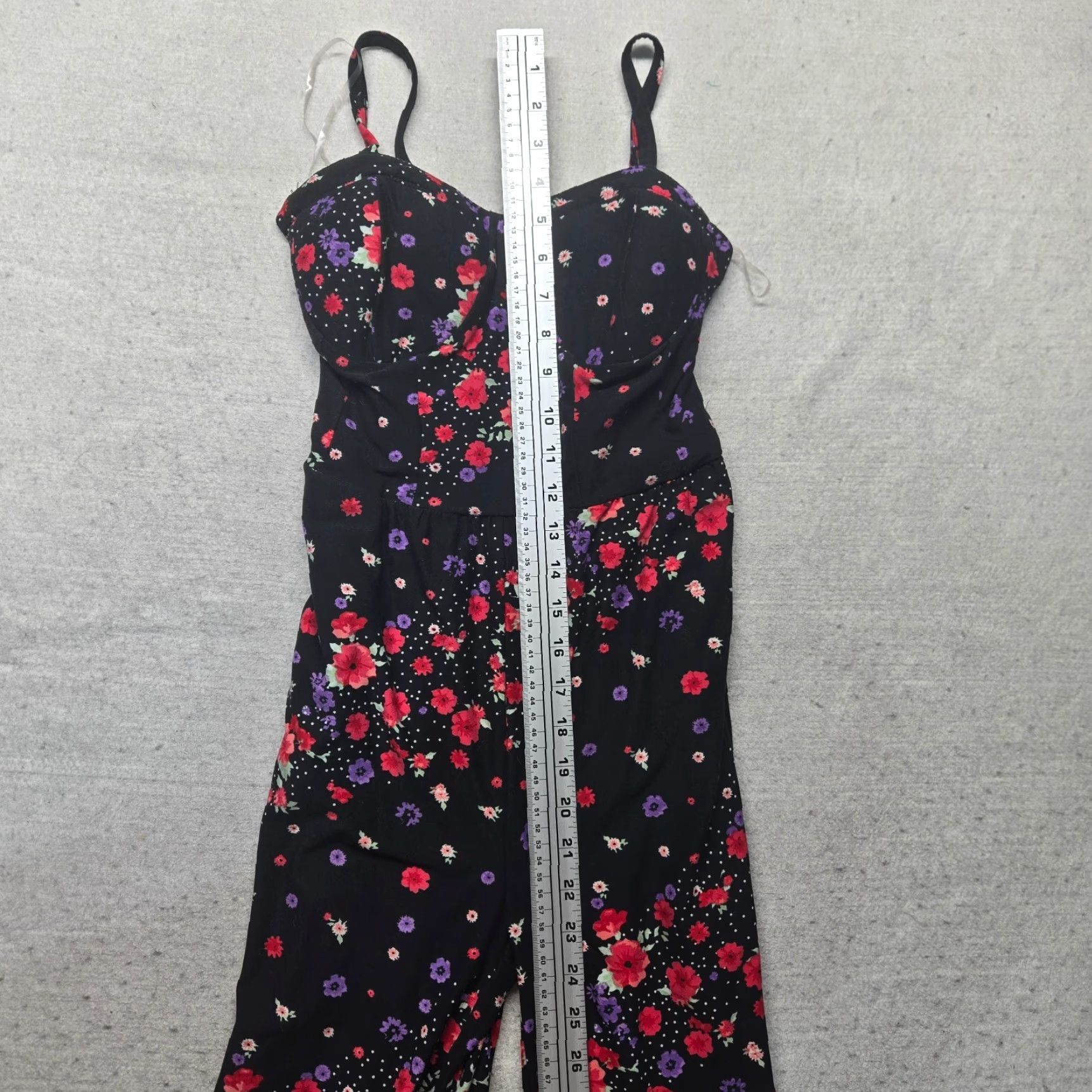 Vintage No Boundries Black Floral Romper Jumpsuit Built In Bra Adult Women’s XS 1 Size 28" / US 6 / IT 42 - 6 Thumbnail