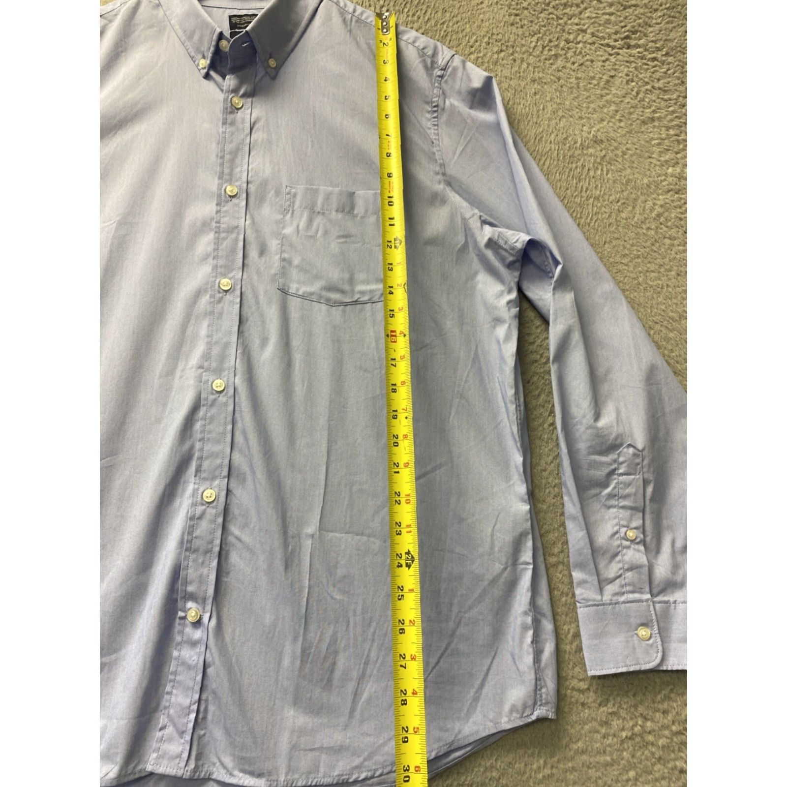 Gap VINTAGE? Wait the item isn't vintage. The Gap Blue Button-Down Shirt XL Lightweight Men Regular Long Sleeve - Button-Up Collar - Solid Blue Size US XL / EU 56 / 4 - 5 Thumbnail