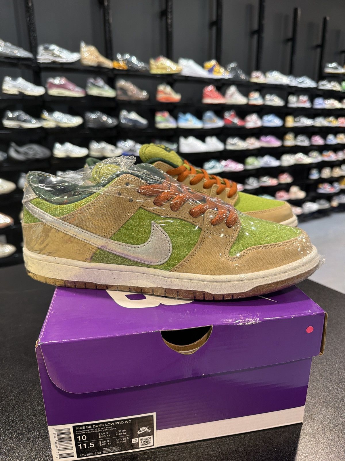 Nike Nike Dunk Sb Escargot Size-10 Brand New quick ship Size US 10 / EU 43 - 3 Thumbnail